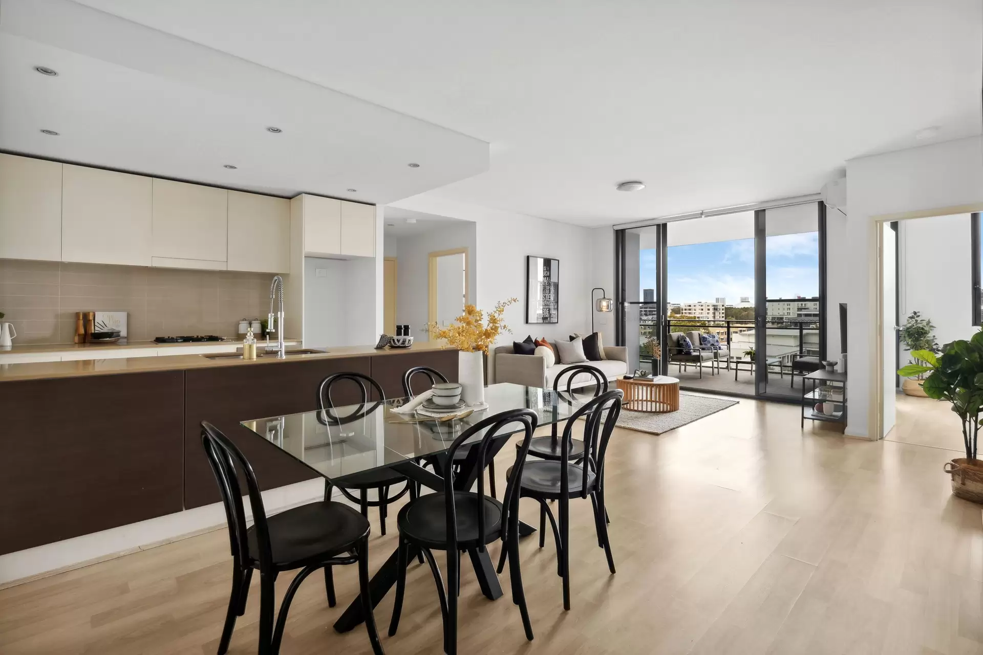 713/14 Baywater Drive, Wentworth Point Sold by Chidiac Realty - image 1