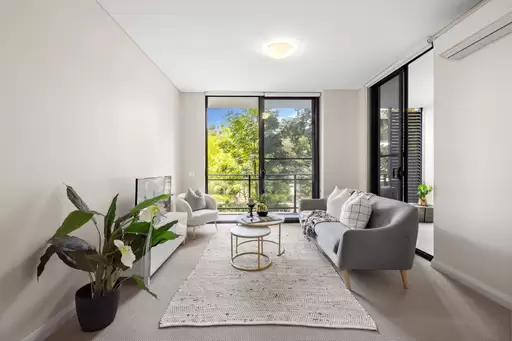 221/14 Baywater Drive, Wentworth Point Sold by Chidiac Realty