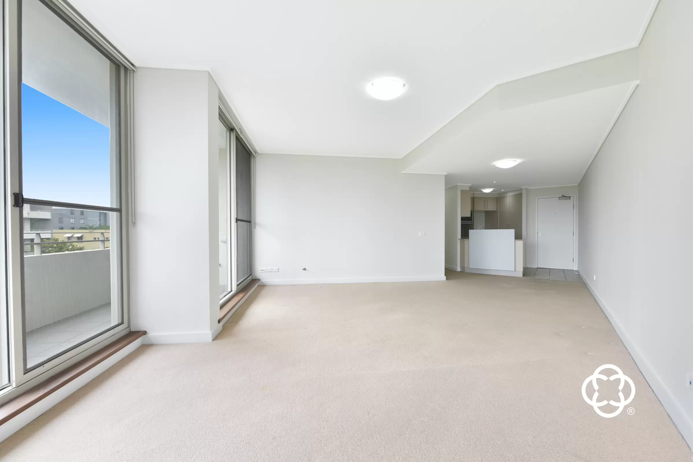402/2 The Piazza, Wentworth Point Leased by Chidiac Realty - image 2