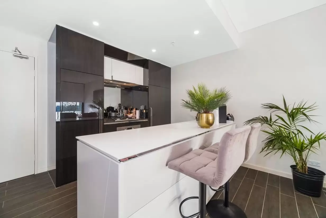 802/1A Burroway Road, Wentworth Point Sold by Chidiac Realty - image 3