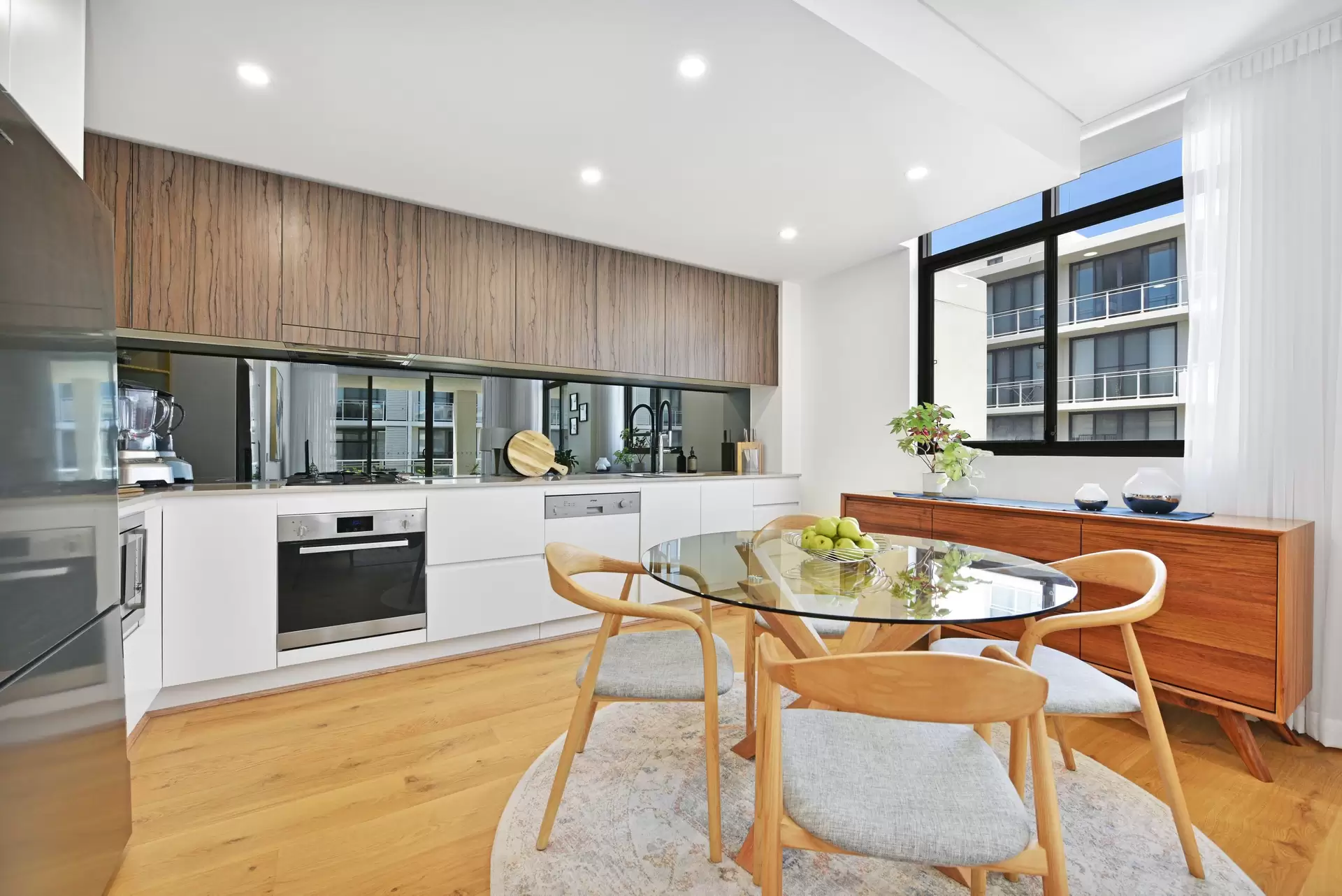 522/45 Amalfi Drive, Wentworth Point Sold by Chidiac Realty - image 1