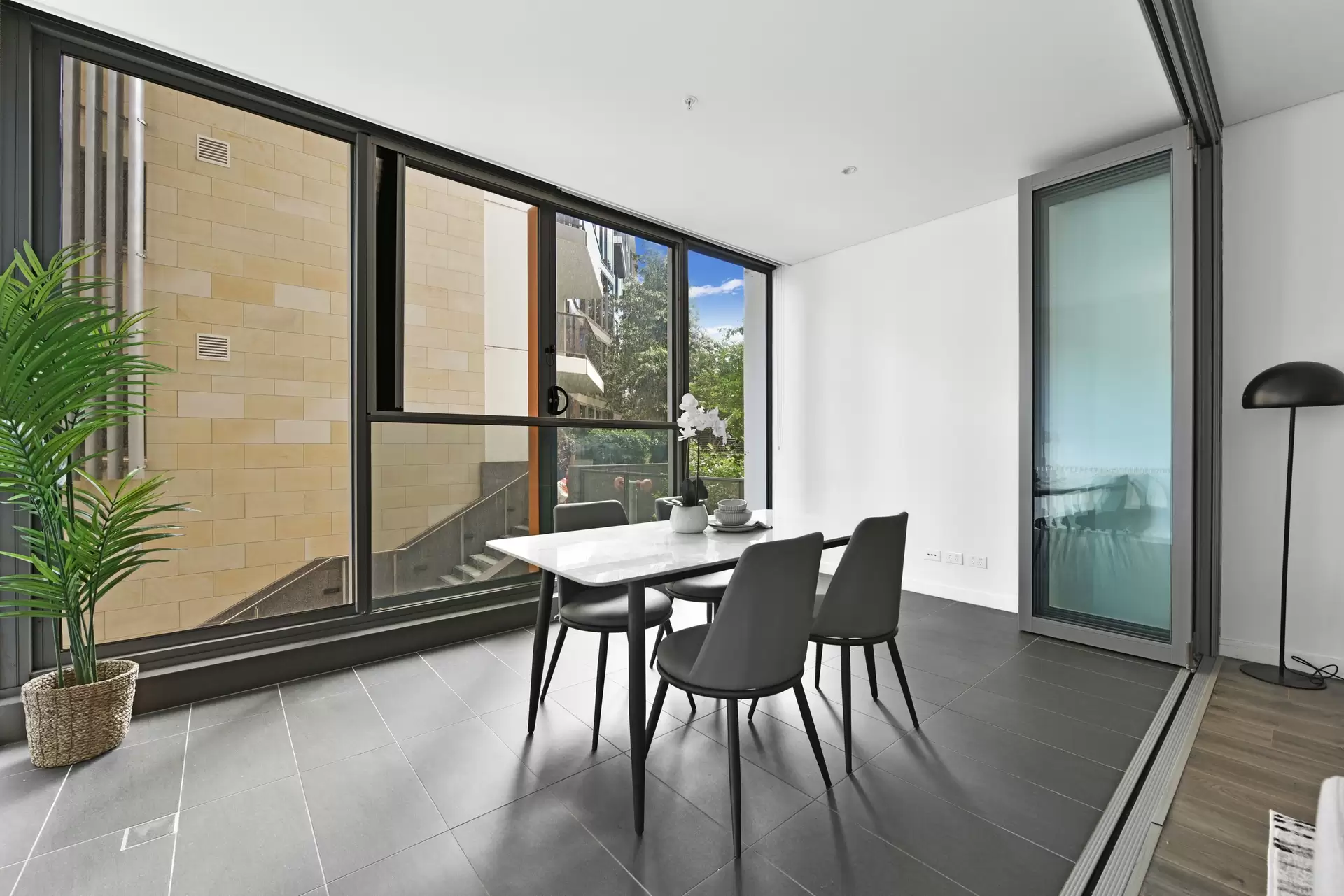 406/18 Footbridge Boulevard, Wentworth Point Sold by Chidiac Realty - image 1