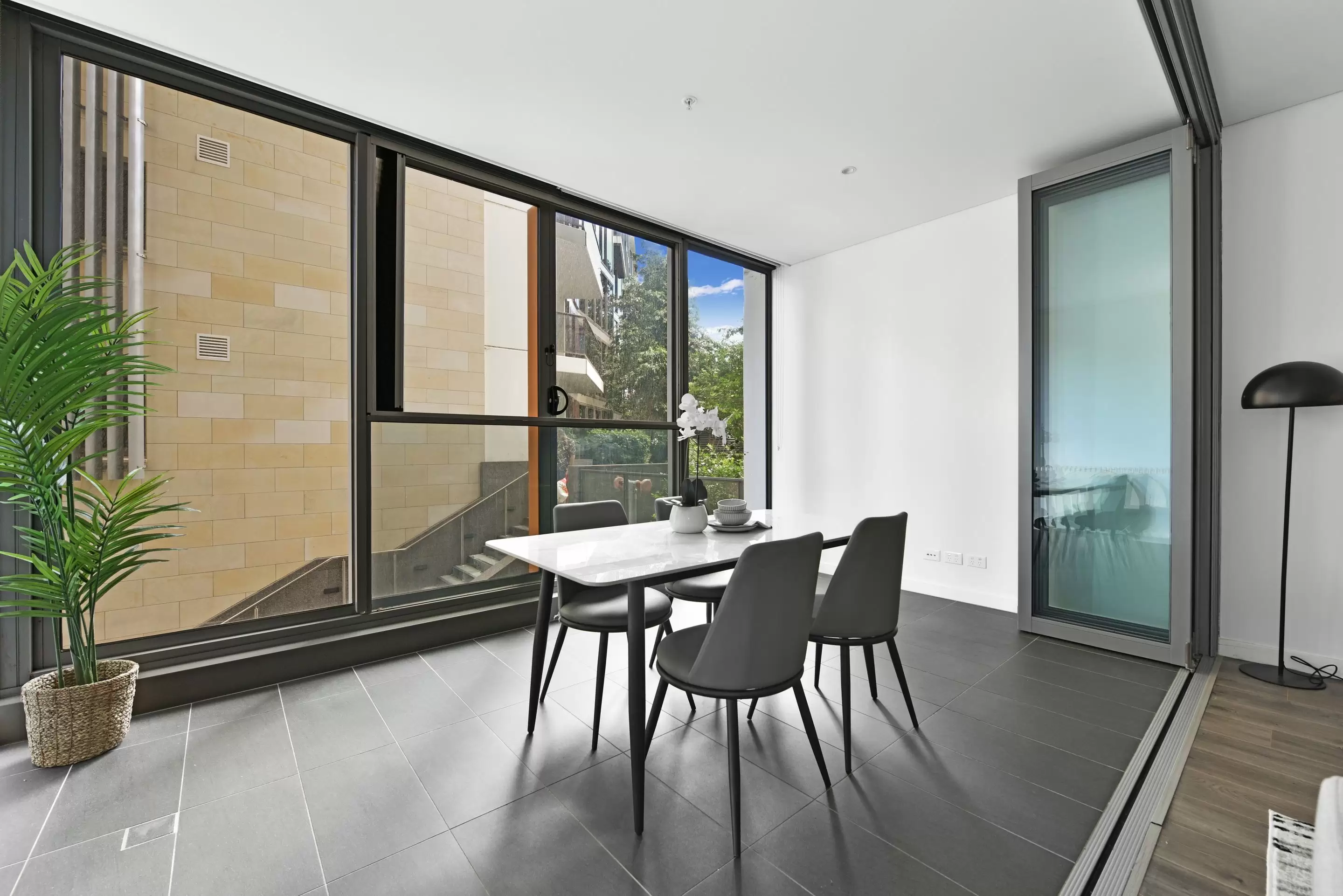 406/18 Footbridge Boulevard, Wentworth Point Sold by Chidiac Realty - image 3