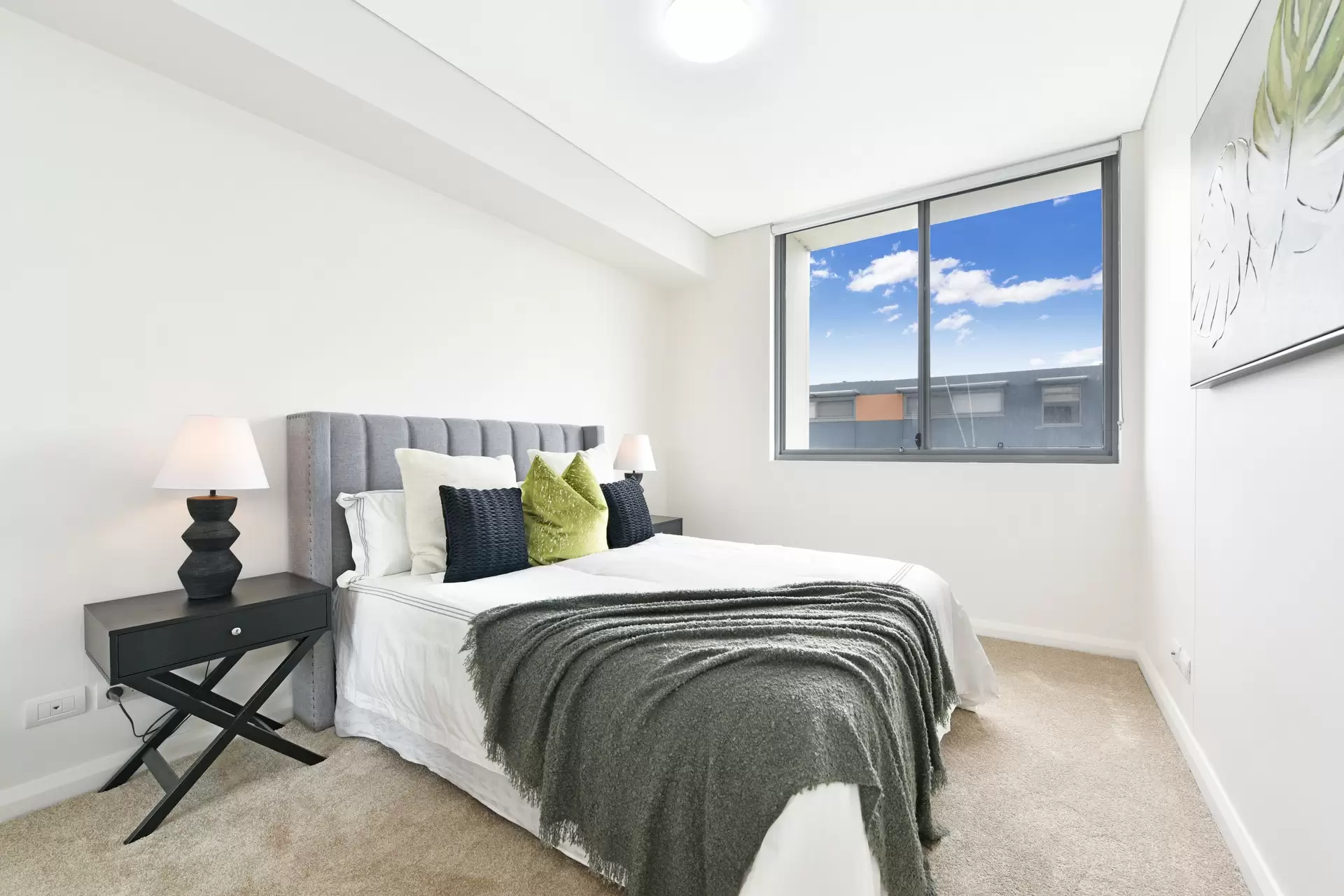 806/7 Stromboli Strait, Wentworth Point Sold by Chidiac Realty - image 1
