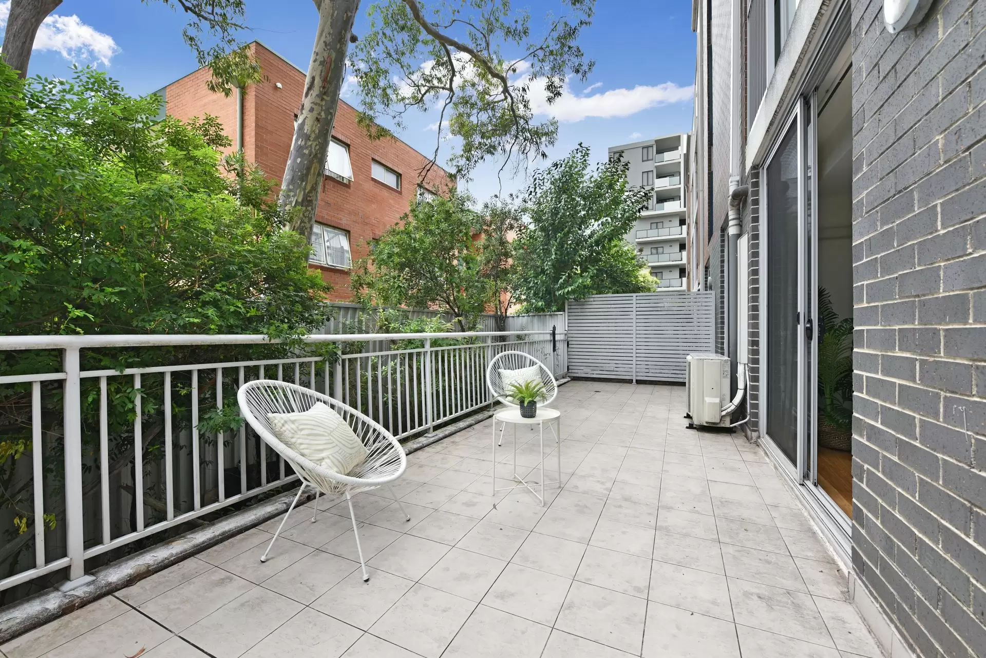 20/12-16 Hope Street, Rosehill Sold by Chidiac Realty - image 1
