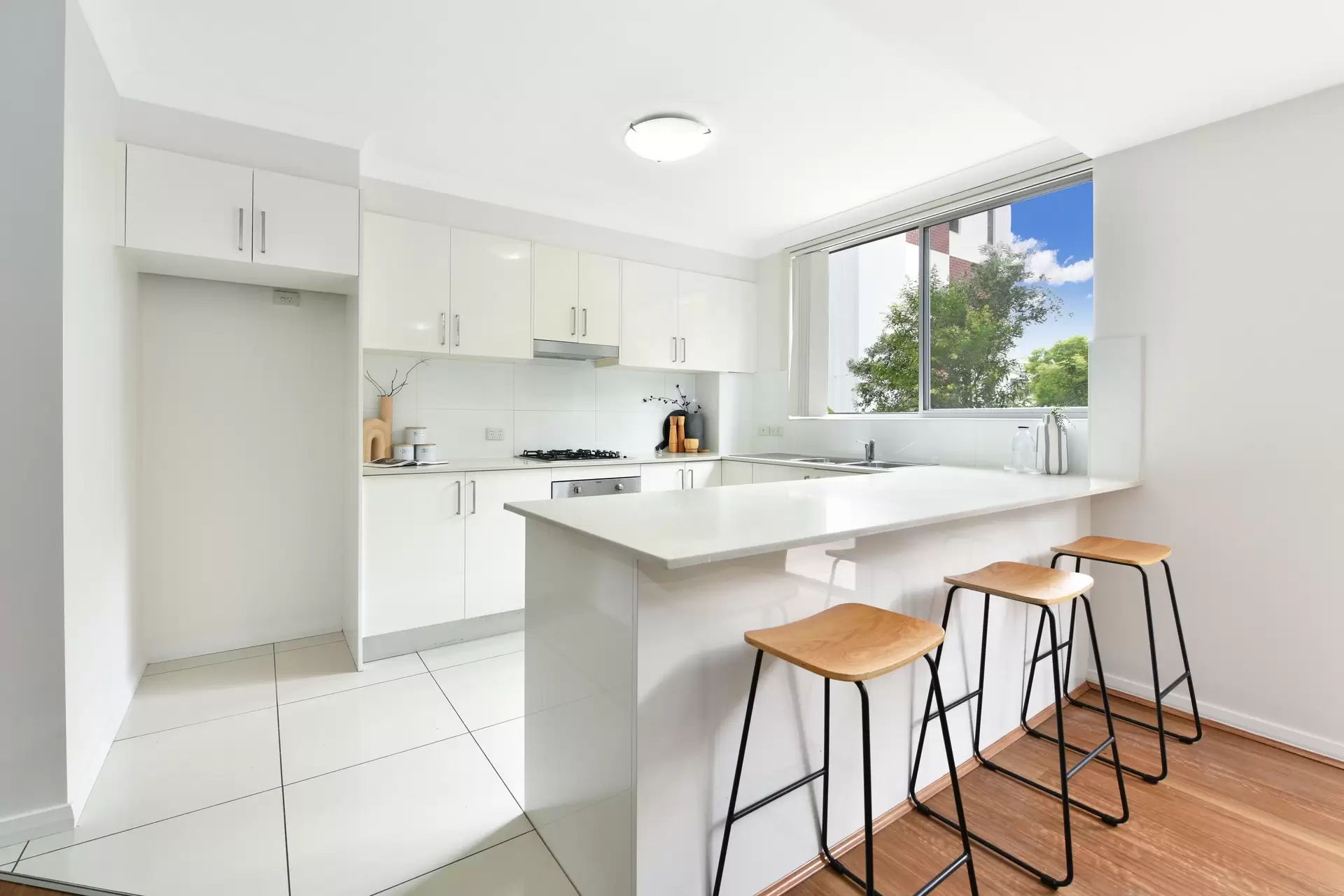 20/12-16 Hope Street, Rosehill Sold by Chidiac Realty - image 1