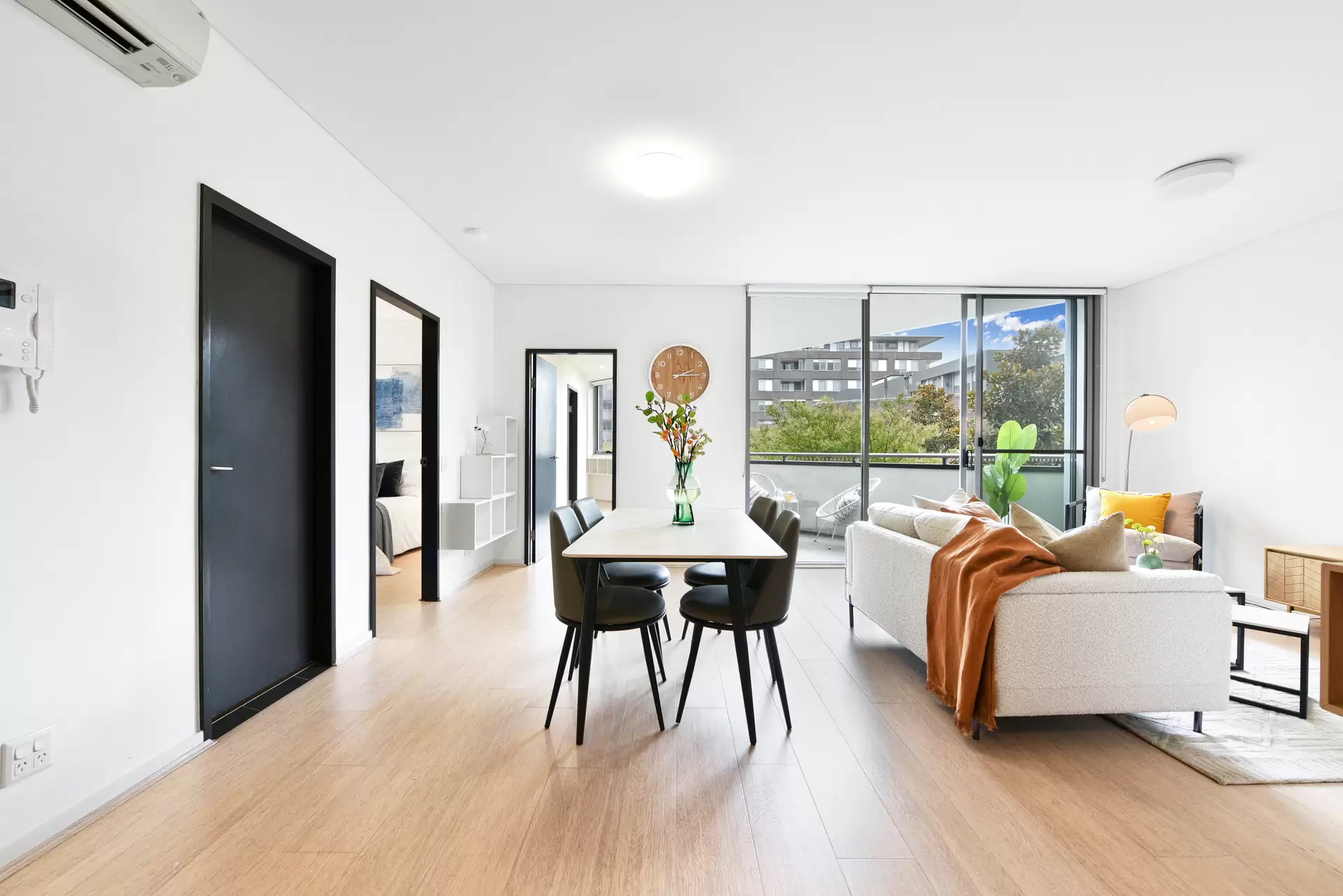 309/15 Baywater Drive, Wentworth Point Sold by Chidiac Realty - image 1
