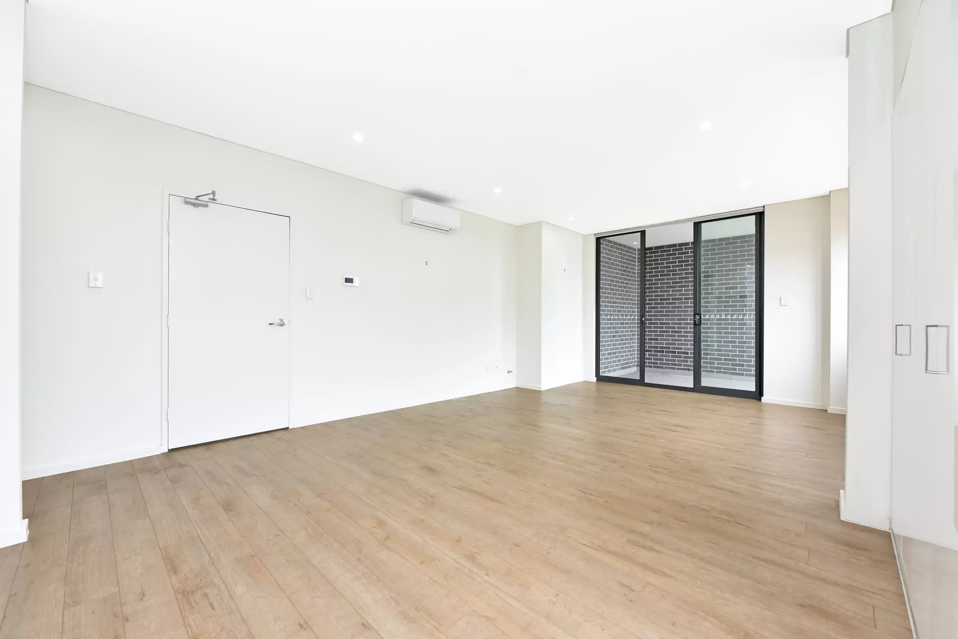 406/364-374 Canterbury Road, Canterbury Leased by Chidiac Realty - image 1