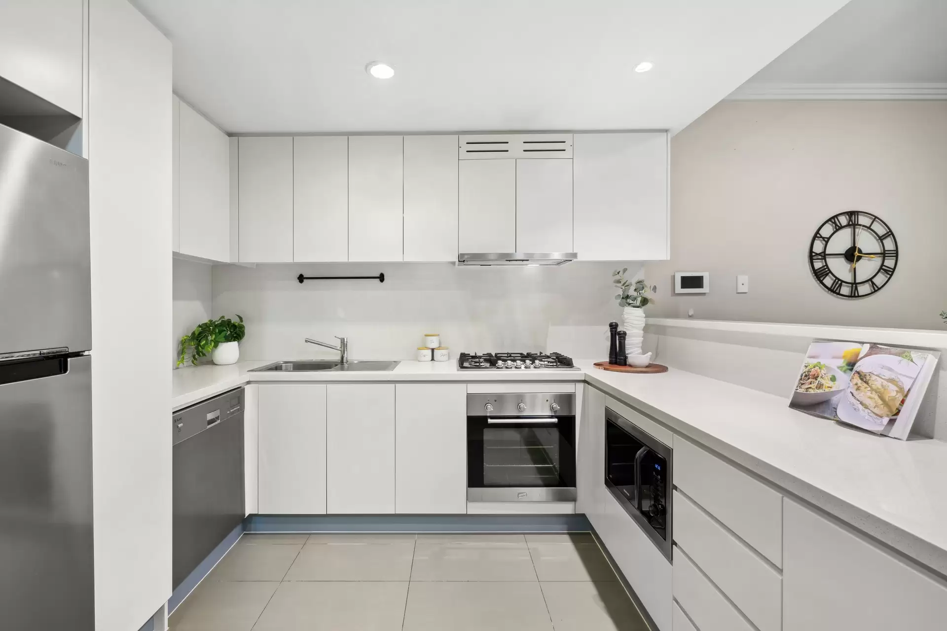 204/4 Footbridge Boulevard, Wentworth Point Sold by Chidiac Realty - image 1