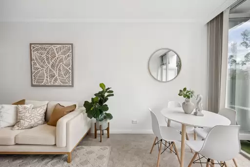 102/4 Nuvolari Place, Wentworth Point Sold by Chidiac Realty