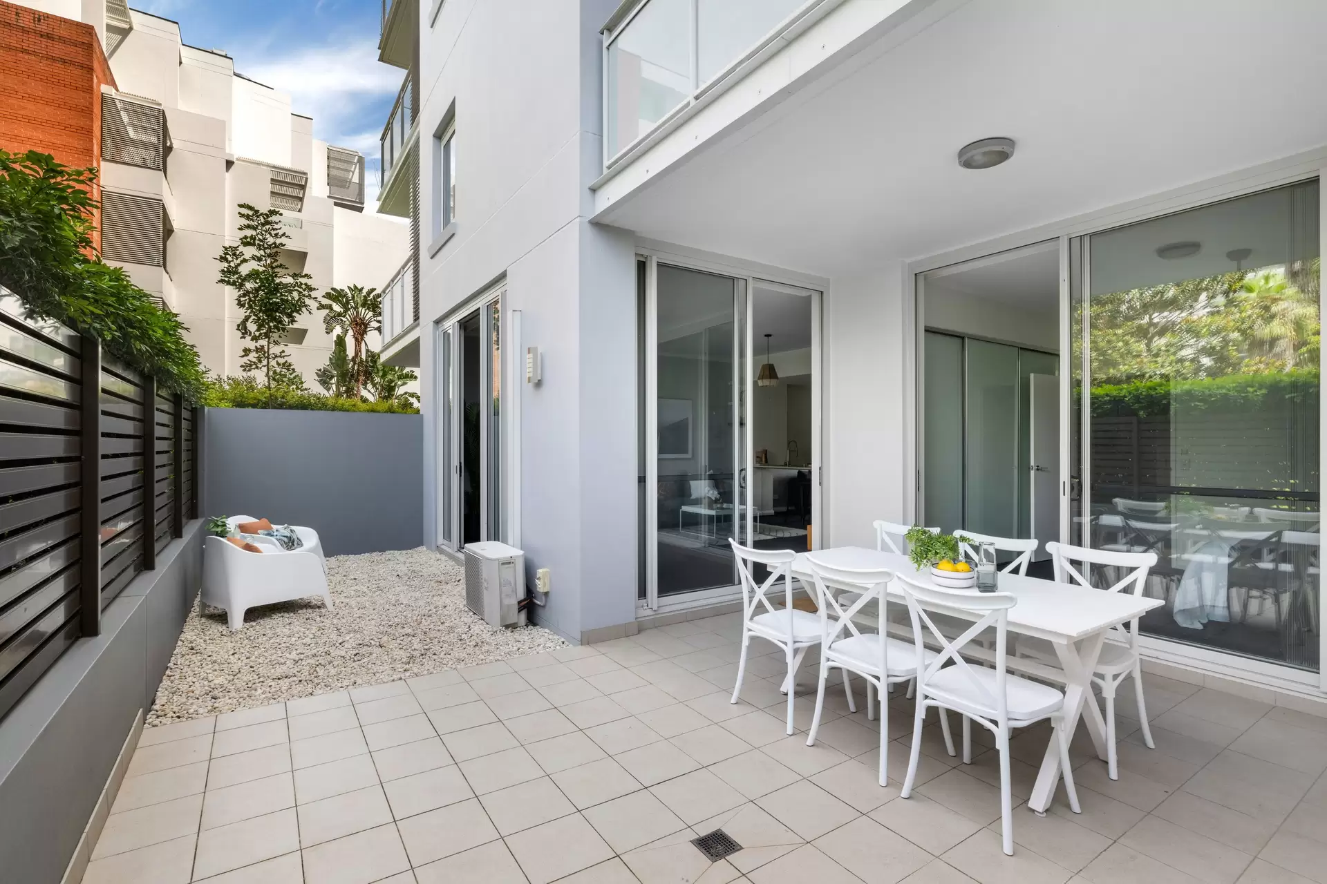 301/4 Nuvolari Place, Wentworth Point Sold by Chidiac Realty - image 1