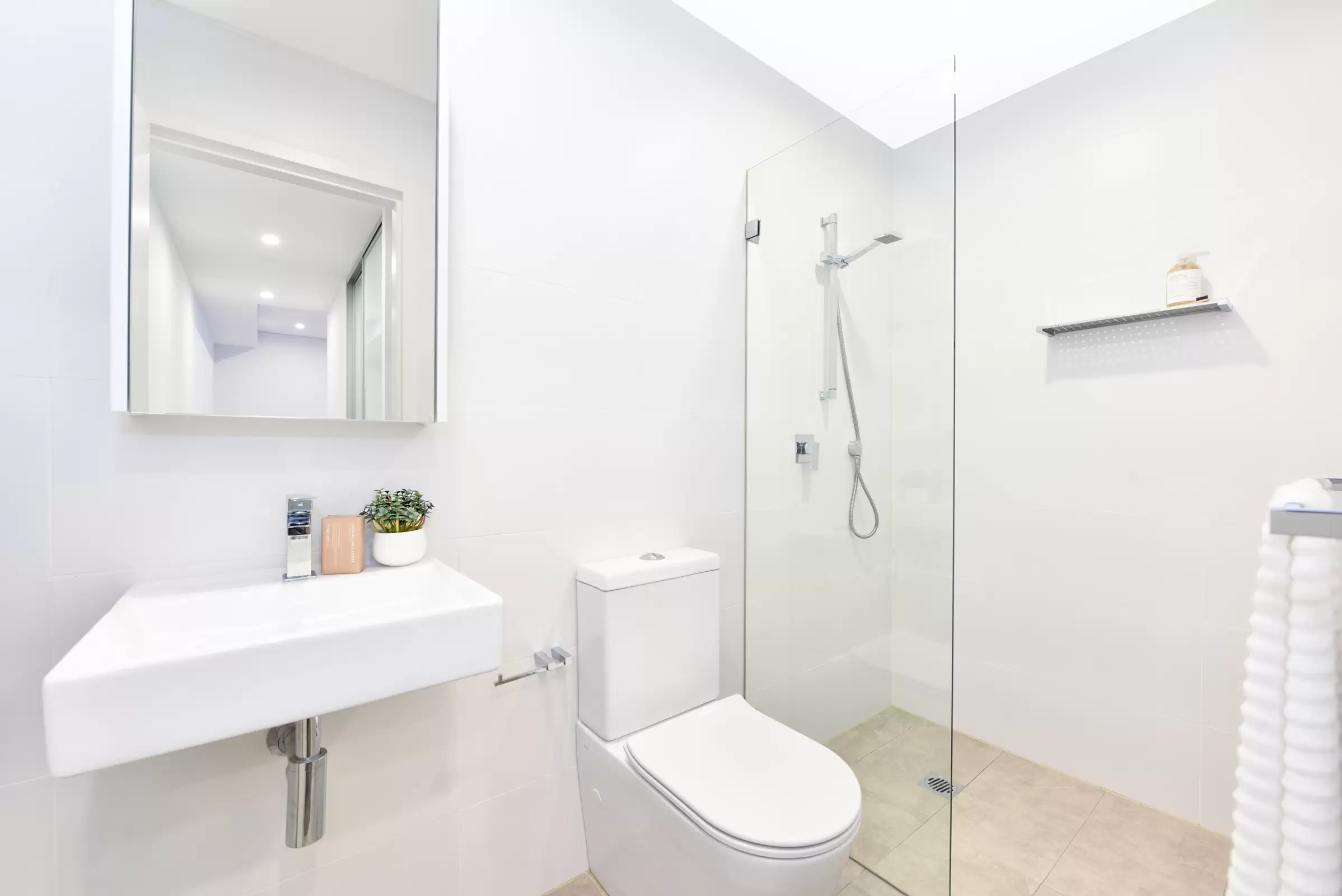 58/9-13 Goulburn Street, Warwick Farm Leased by Chidiac Realty - image 8