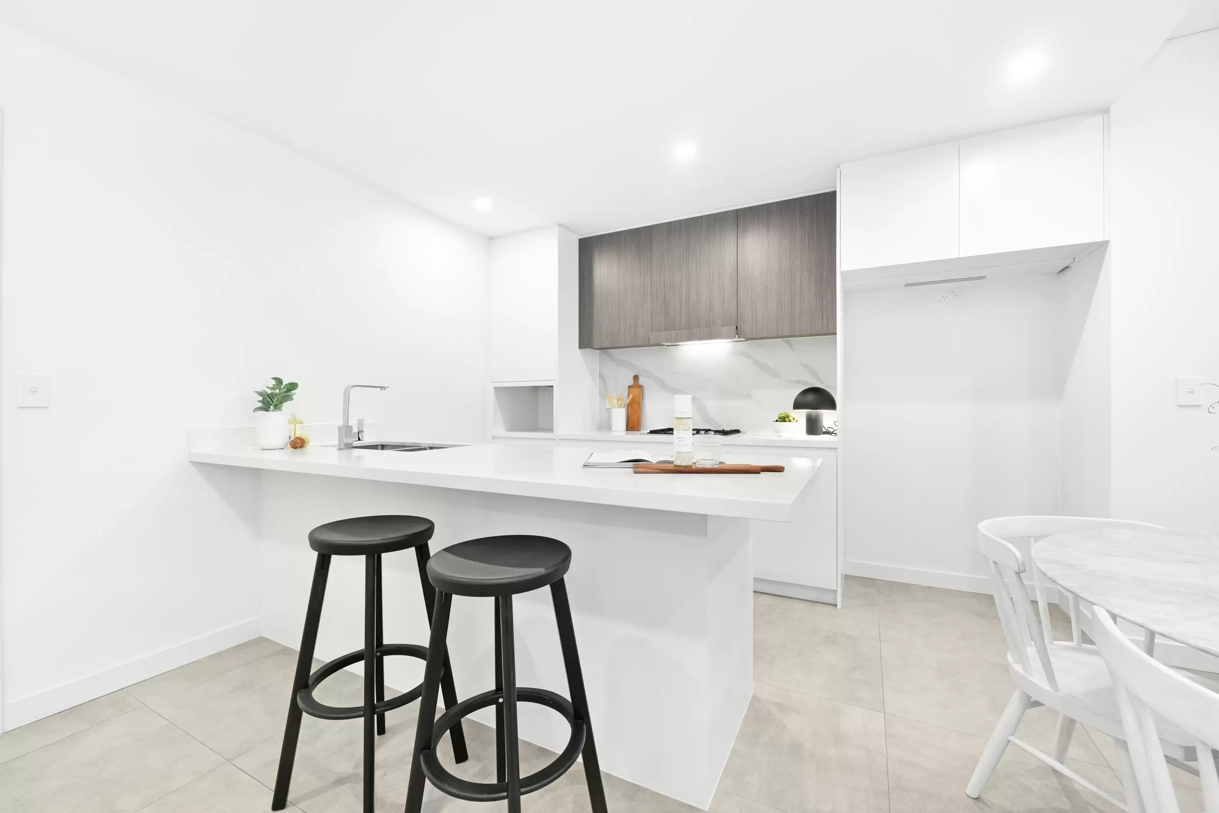58/9-13 Goulburn Street, Warwick Farm Leased by Chidiac Realty - image 3