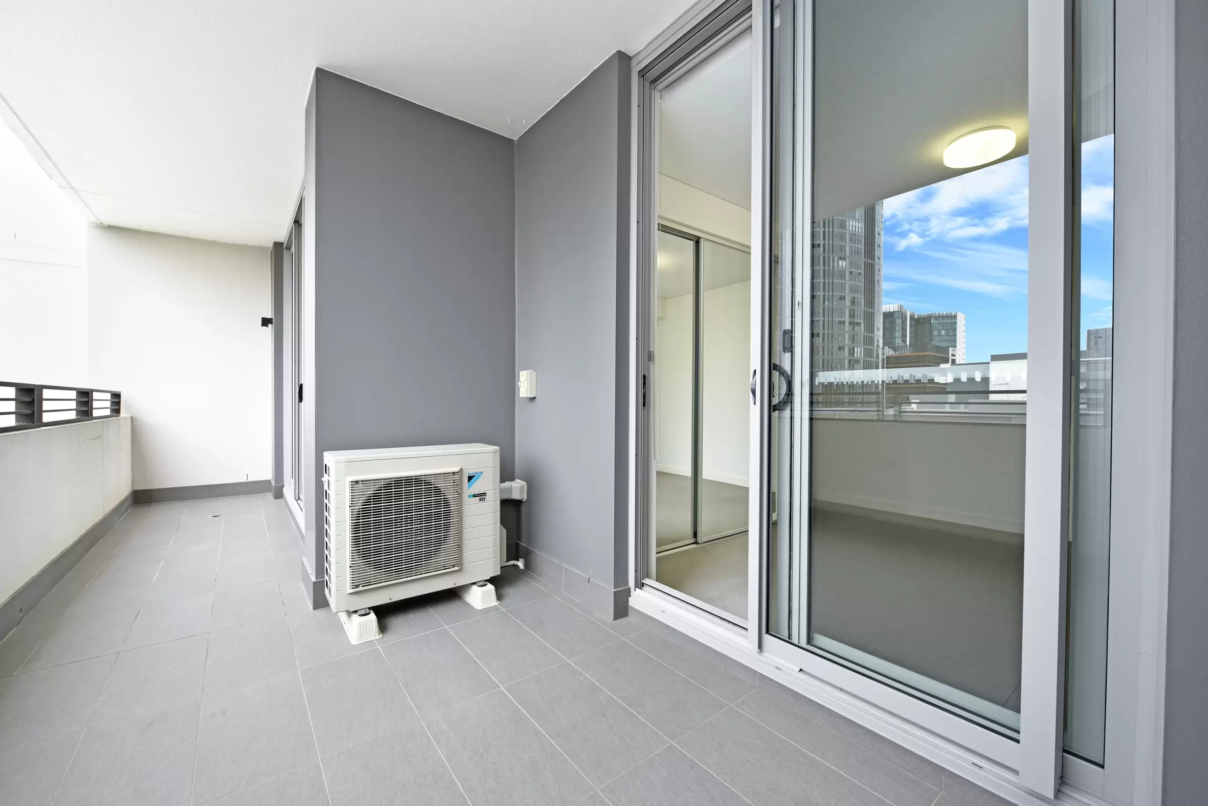 711/5 Verona Drive, Wentworth Point Leased by Chidiac Realty - image 5