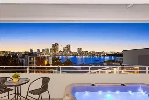 805/2 The Piazza, Wentworth Point Leased by Chidiac Realty