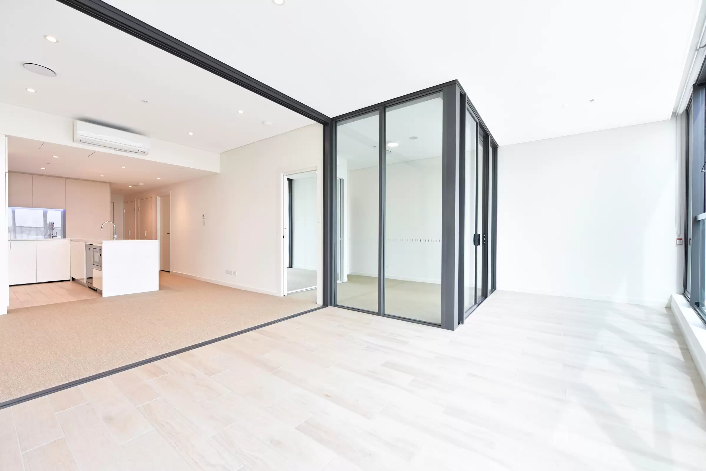 1014/11 Wentworth Place, Wentworth Point Leased by Chidiac Realty - image 2