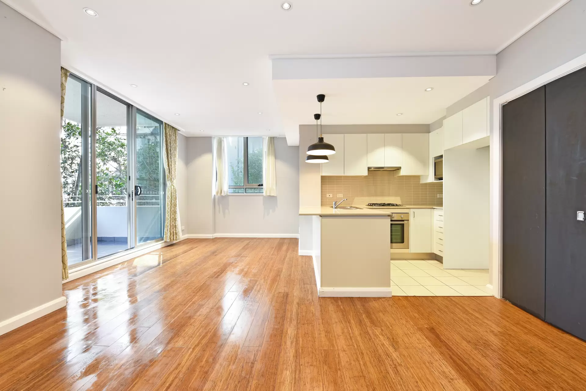 303/19 Hill Road, Wentworth Point Leased by Chidiac Realty - image 1