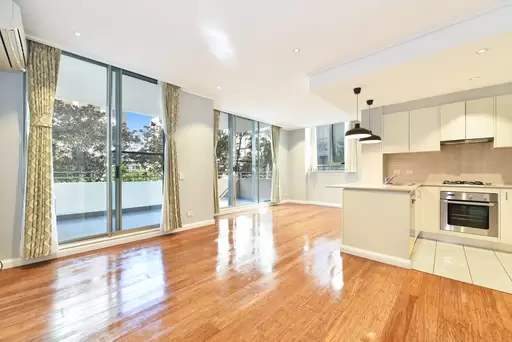 303/19 Hill Road, Wentworth Point Leased by Chidiac Realty