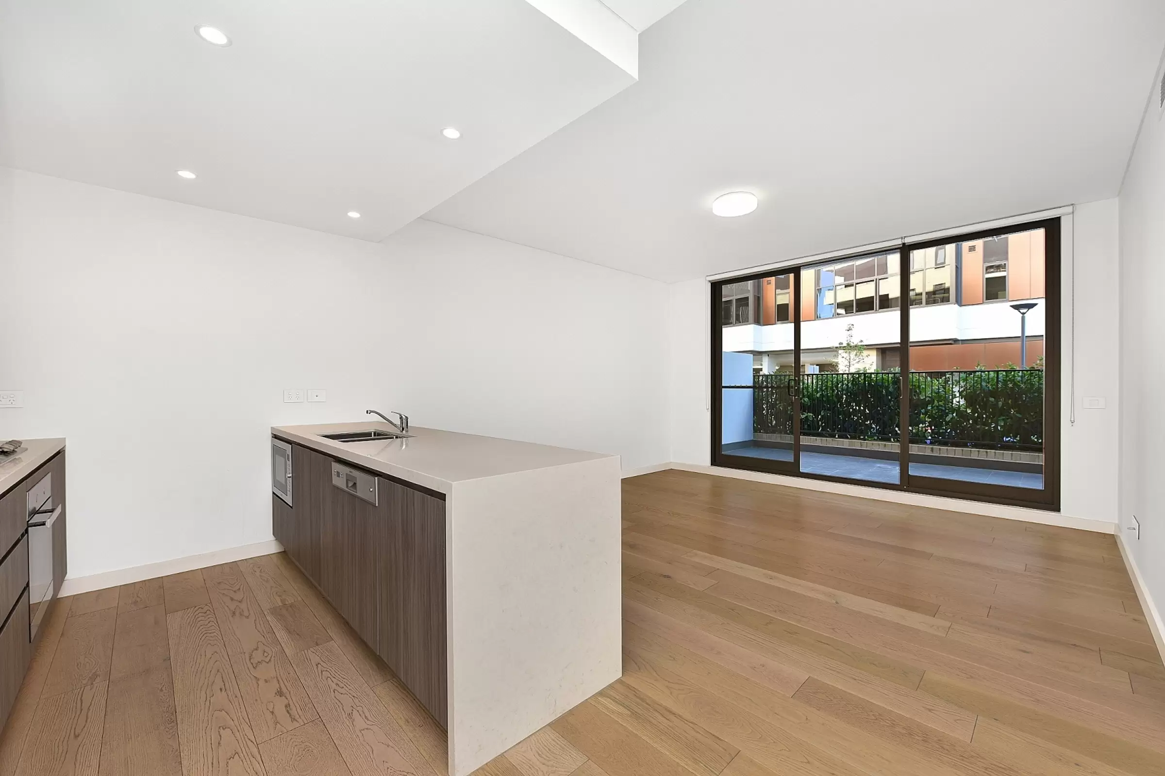 103/12 Half Street, Wentworth Point Leased by Chidiac Realty - image 2