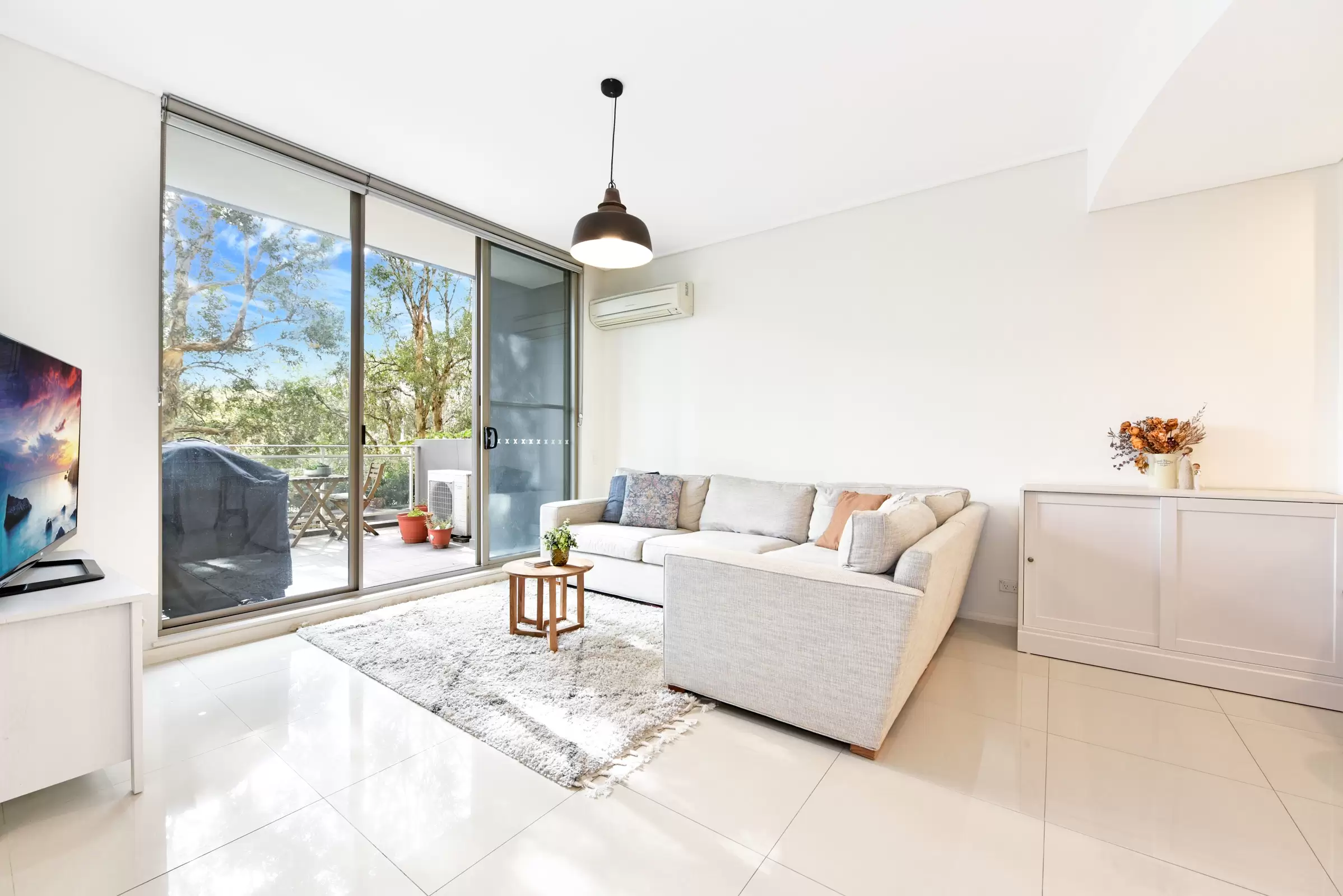 102/19 Hill Road, Wentworth Point Leased by Chidiac Realty - image 2