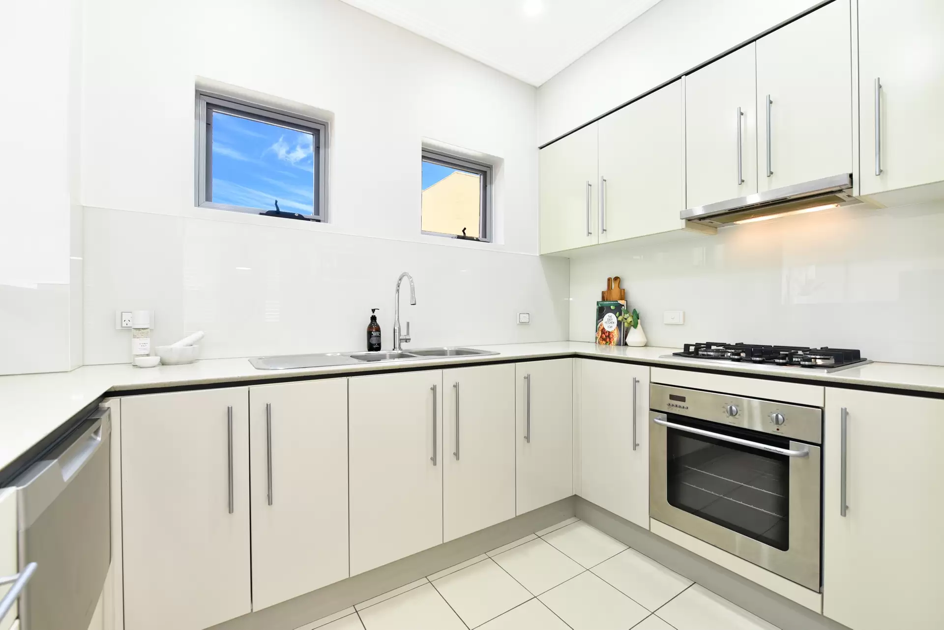 310/4 The Piazza, Wentworth Point Leased by Chidiac Realty - image 1