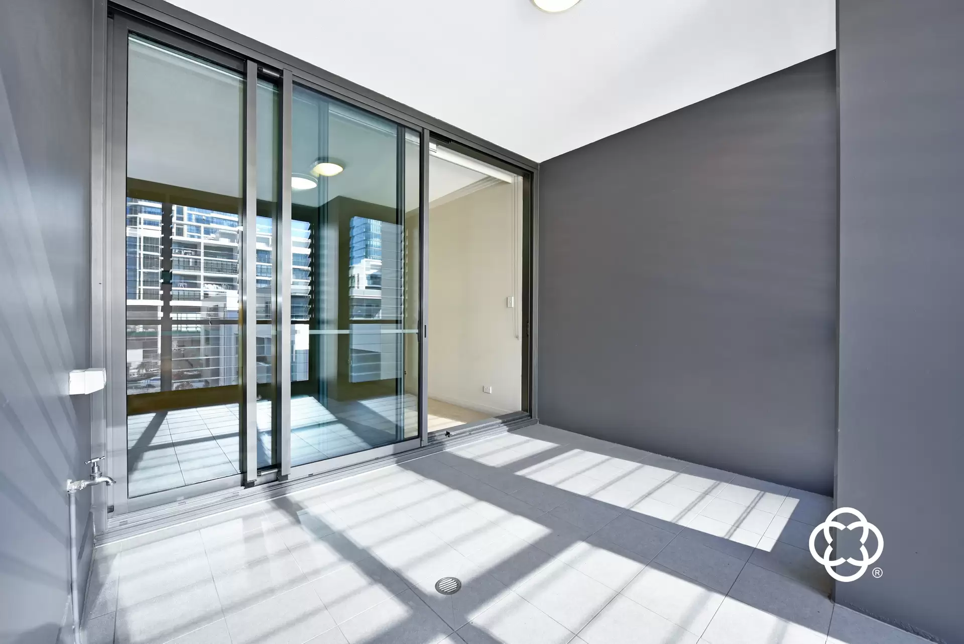 609/53 Hill Road, Wentworth Point Leased by Chidiac Realty - image 1