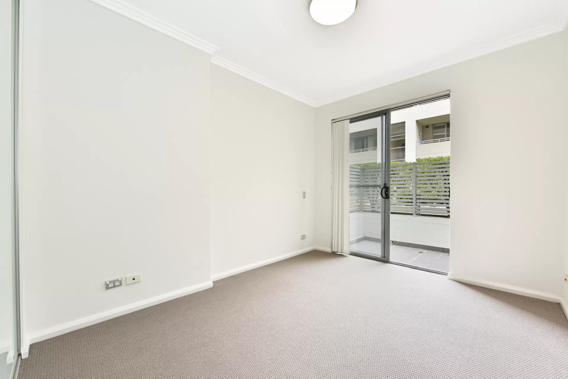 126/3 Stromboli Strait, Wentworth Point Leased by Chidiac Realty - image 1
