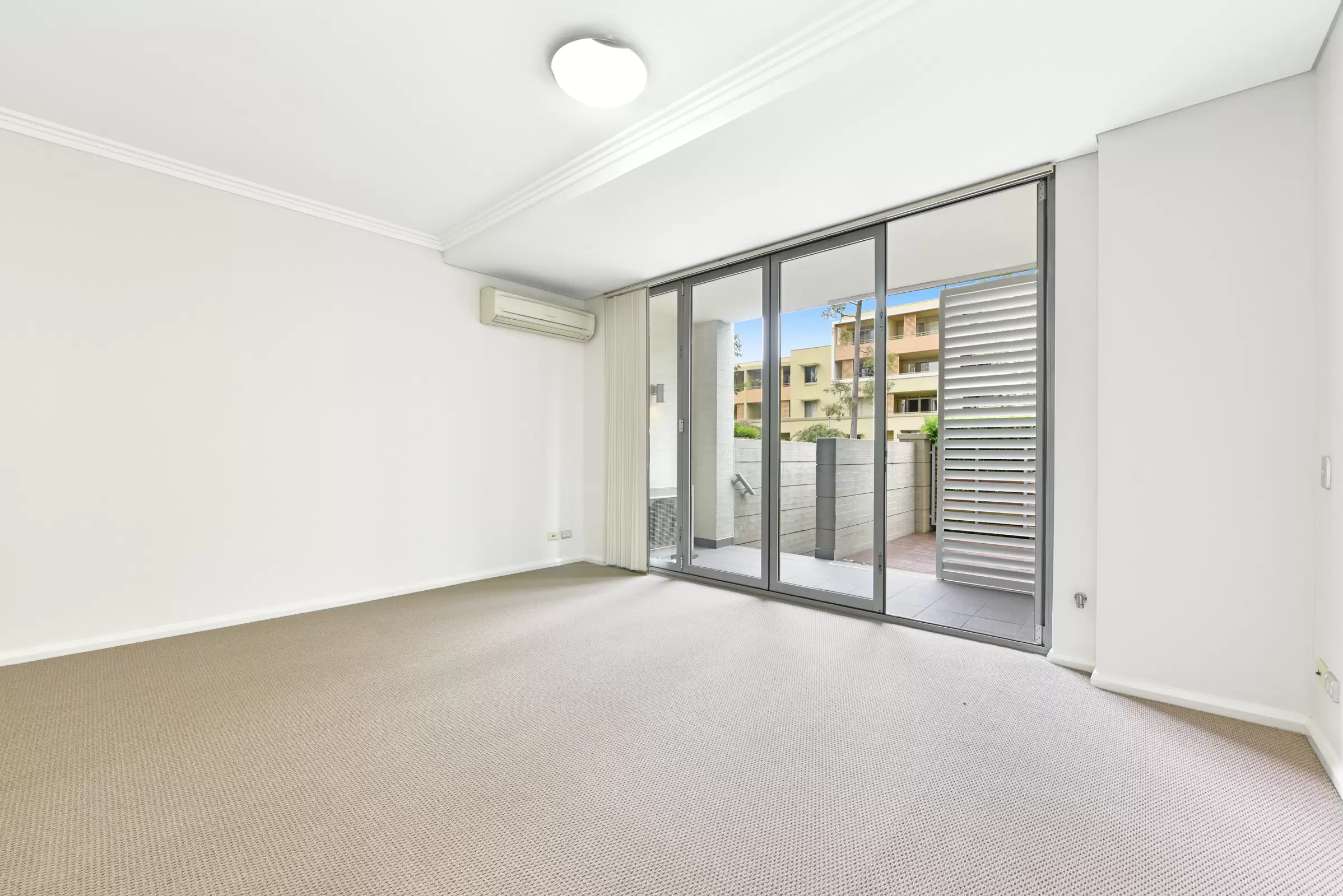 126/3 Stromboli Strait, Wentworth Point Leased by Chidiac Realty - image 1