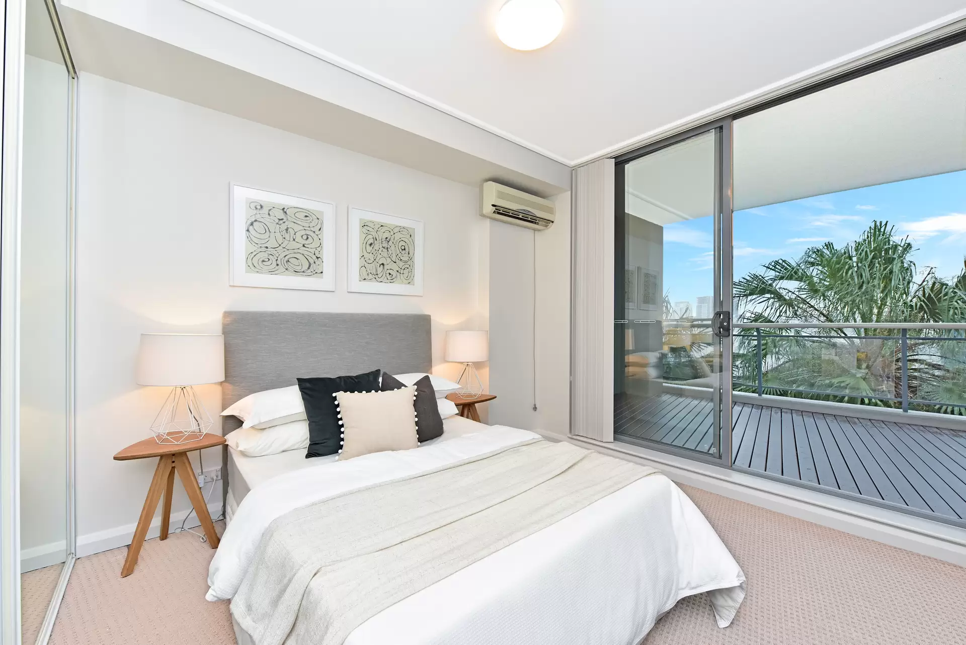 113/27 Bennelong Parkway, Wentworth Point Leased by Chidiac Realty - image 1