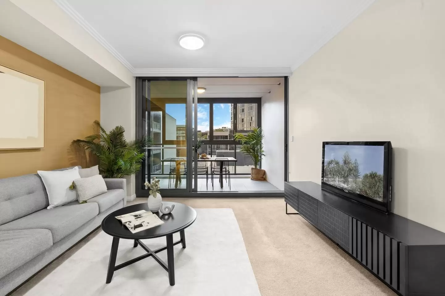 402/1 Footbridge Boulevard, Wentworth Point Leased by Chidiac Realty - image 1