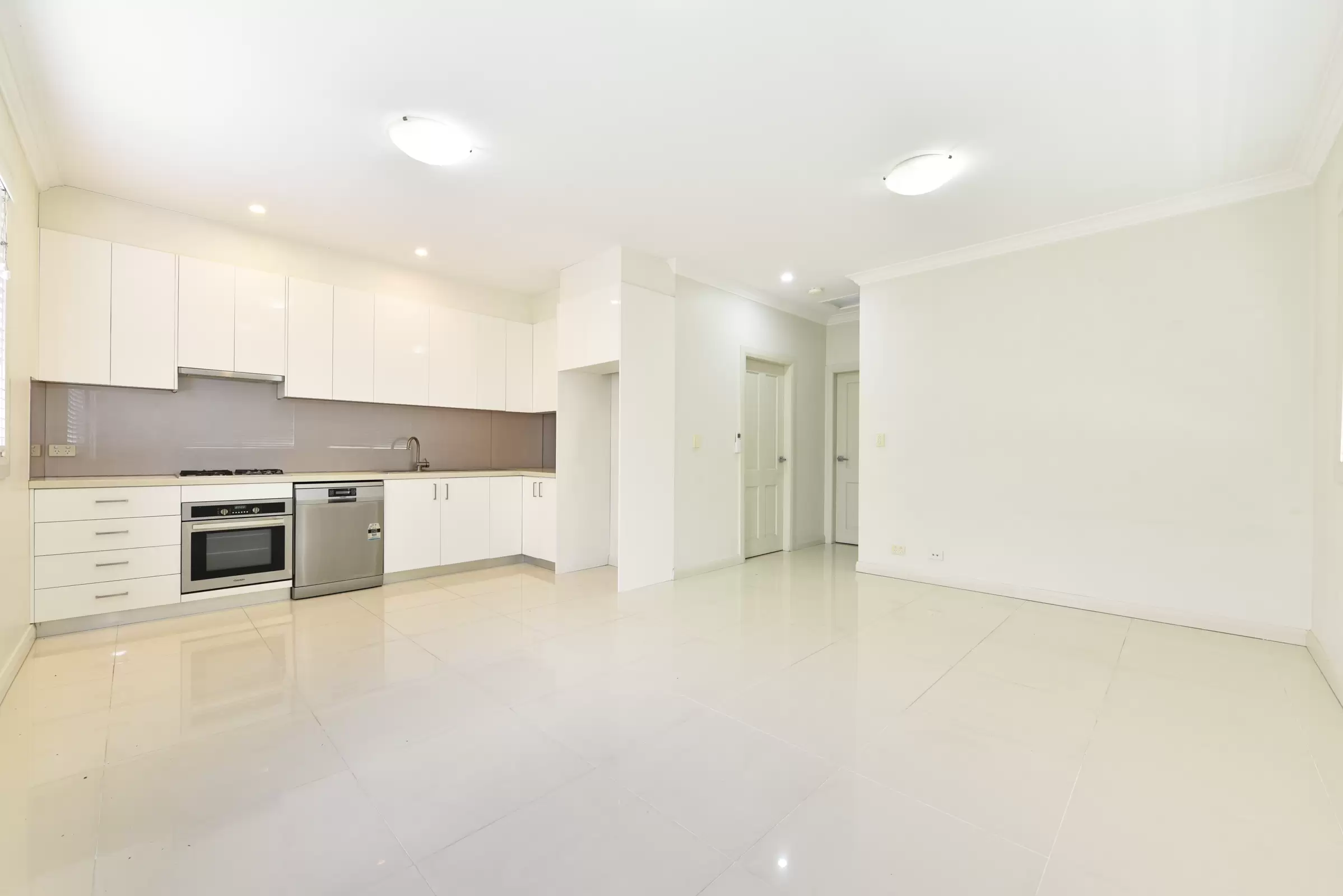 5A Neich Parade, Burwood Leased by Chidiac Realty - image 2