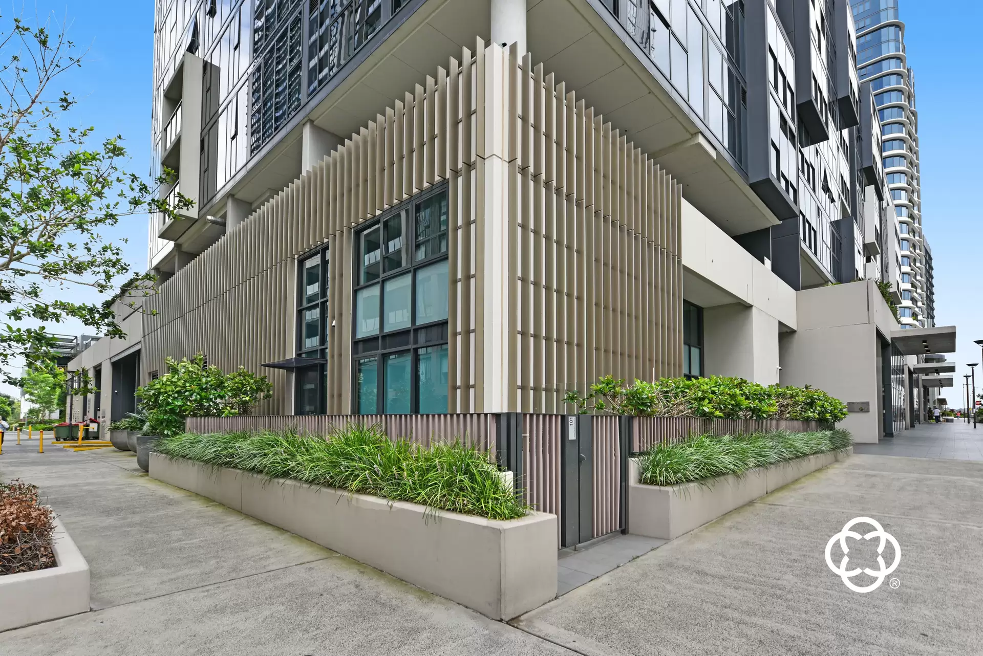 101/1 Wentworth Place, Wentworth Point Leased by Chidiac Realty - image 1