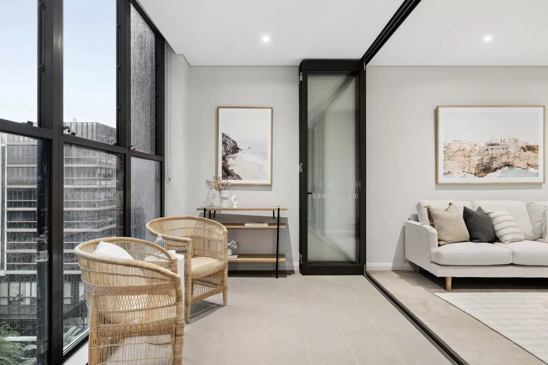 804/5 Wentworth Place, Wentworth Point Sold by Chidiac Realty - image 1