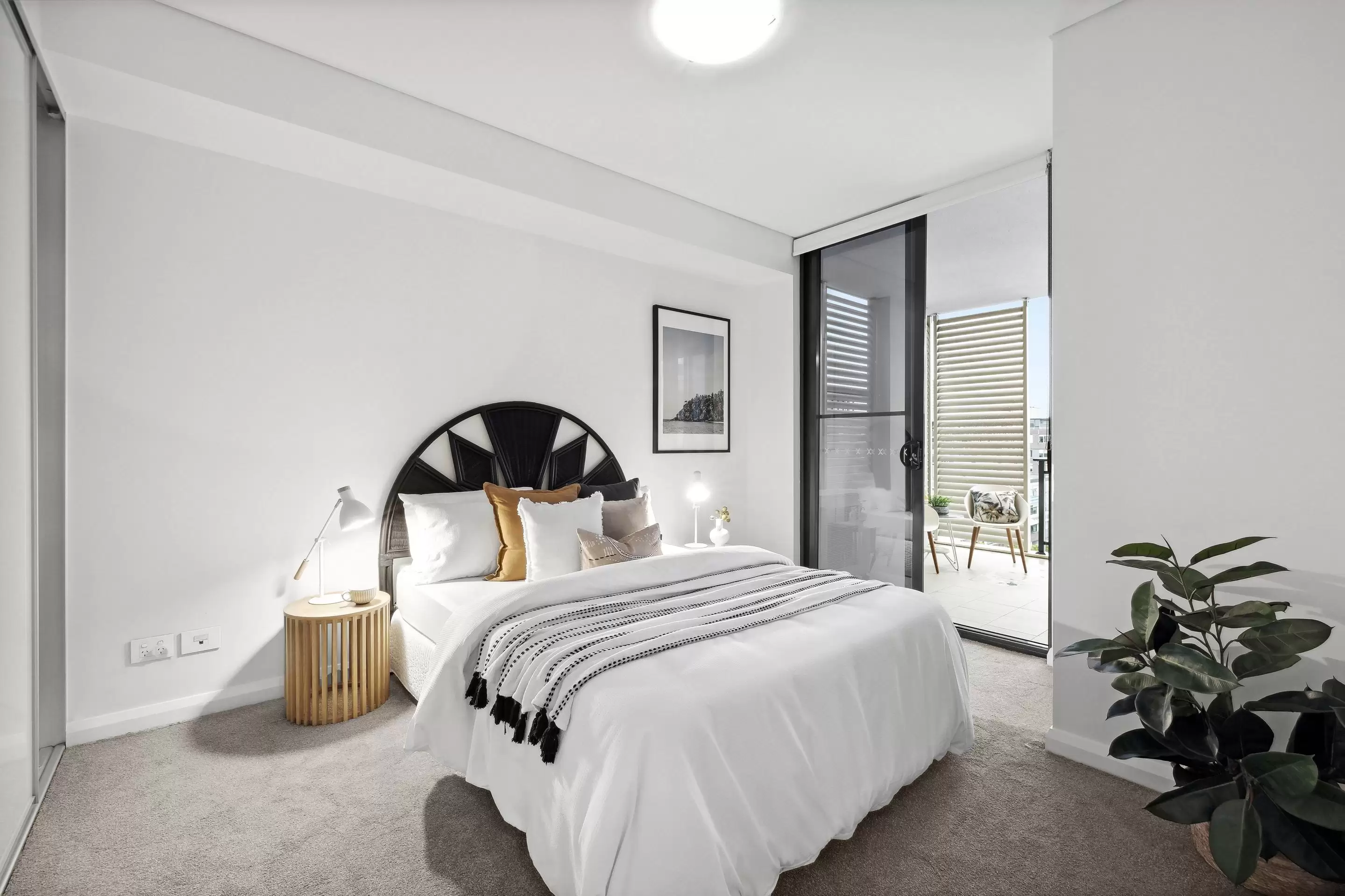 717/22 Baywater Drive, Wentworth Point Sold by Chidiac Realty - image 4