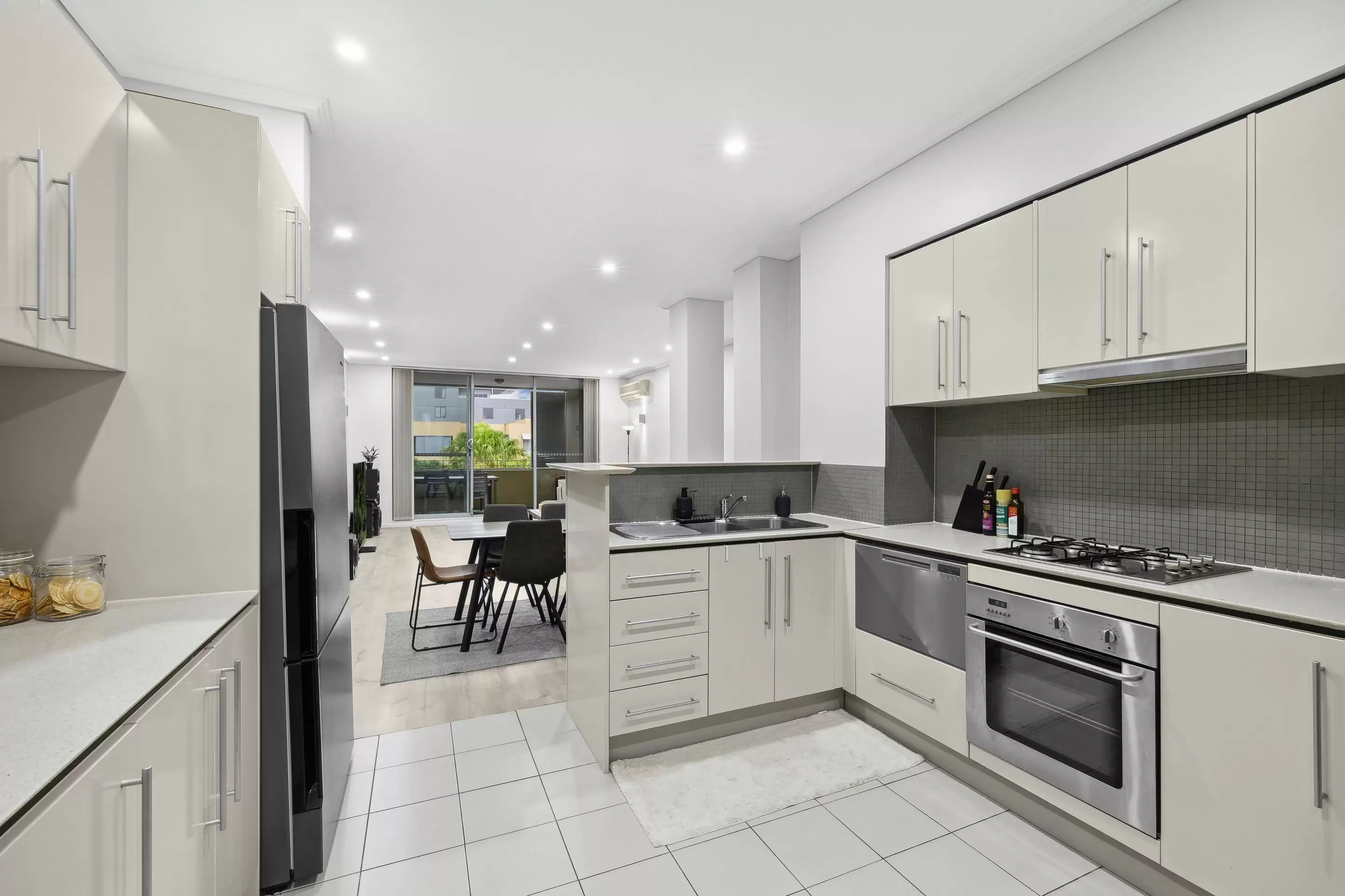 307/4 The Piazza, Wentworth Point Sold by Chidiac Realty - image 3