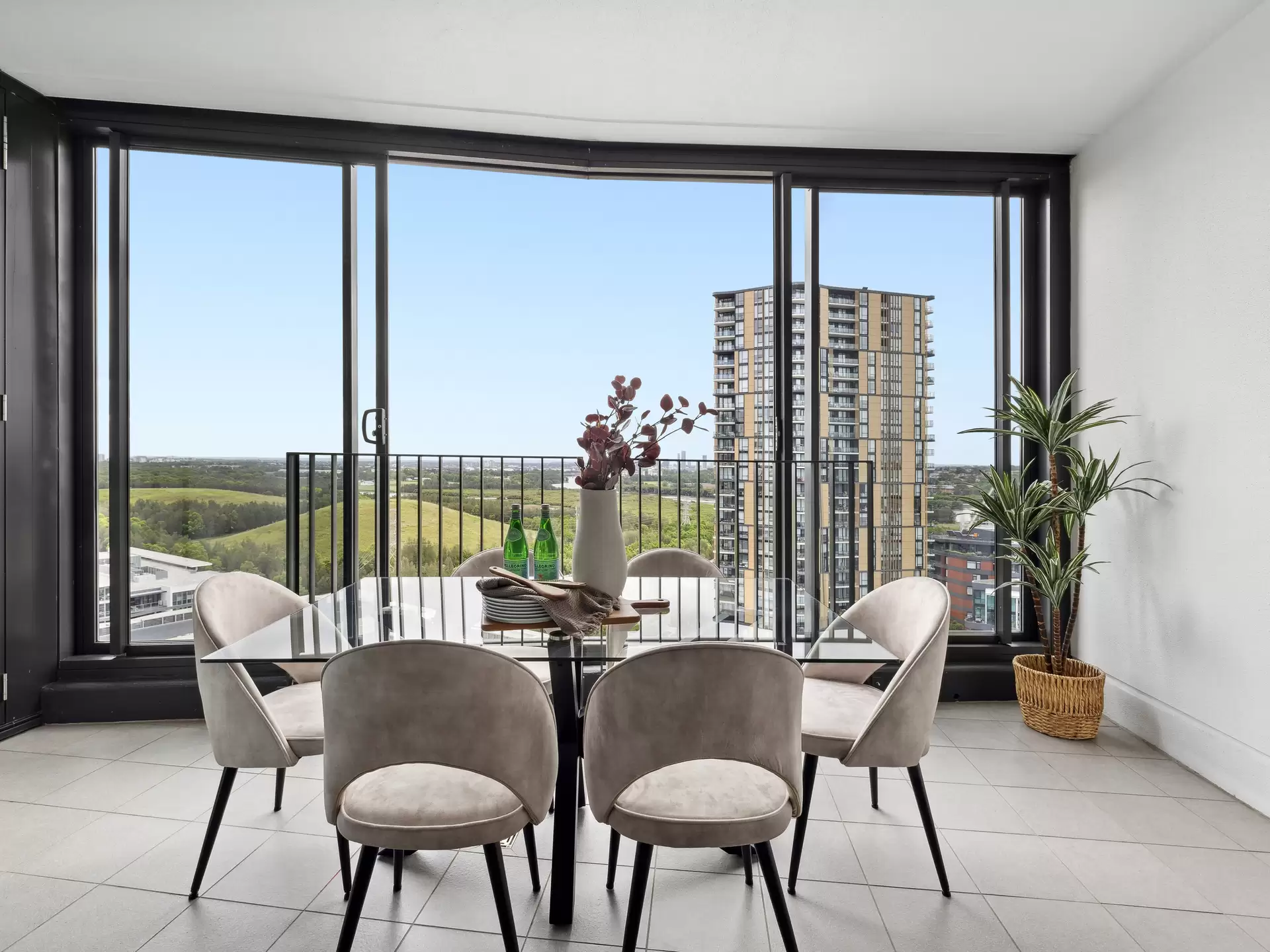 1704/10 Burroway Road, Wentworth Point Sold by Chidiac Realty - image 1