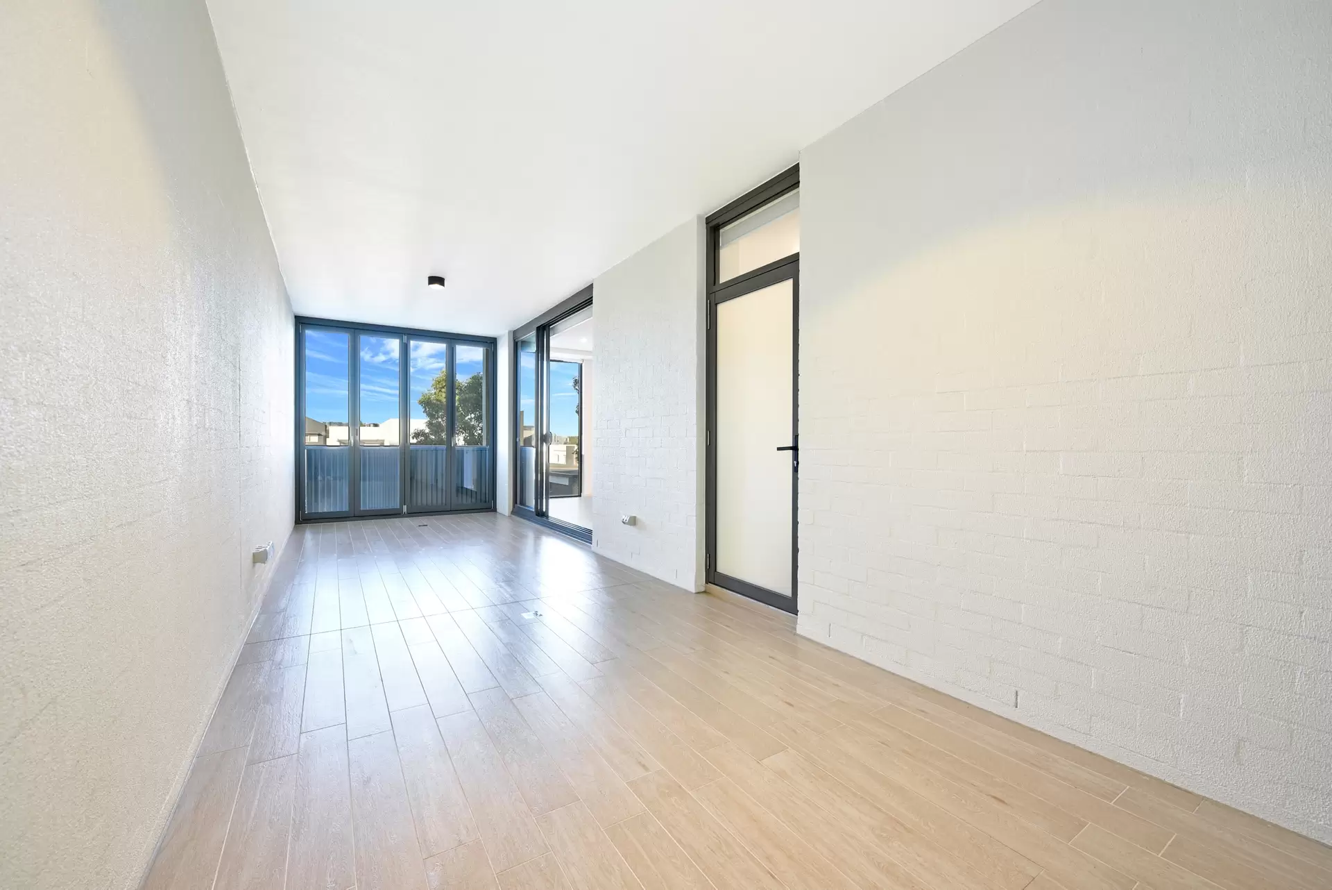 D246/64 River Road, Ermington Leased by Chidiac Realty - image 1