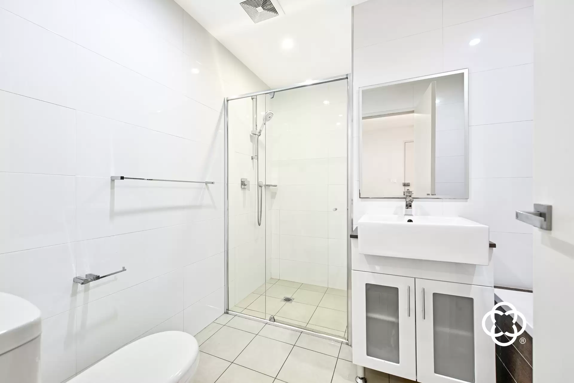 28/86-88 Tennyson Road, Mortlake Leased by Chidiac Realty - image 1
