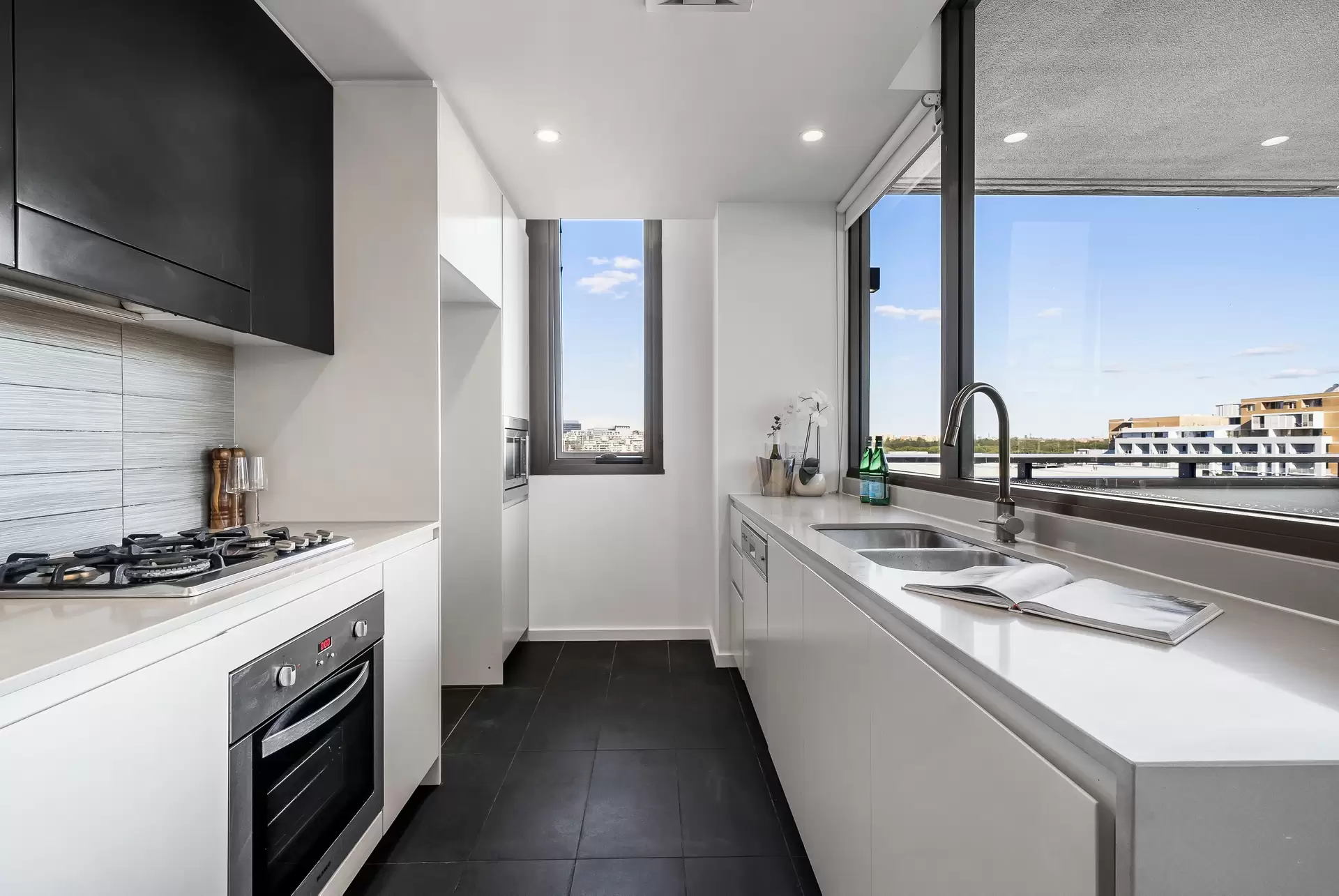 517/14 Nuvolari Place, Wentworth Point Sold by Chidiac Realty - image 1