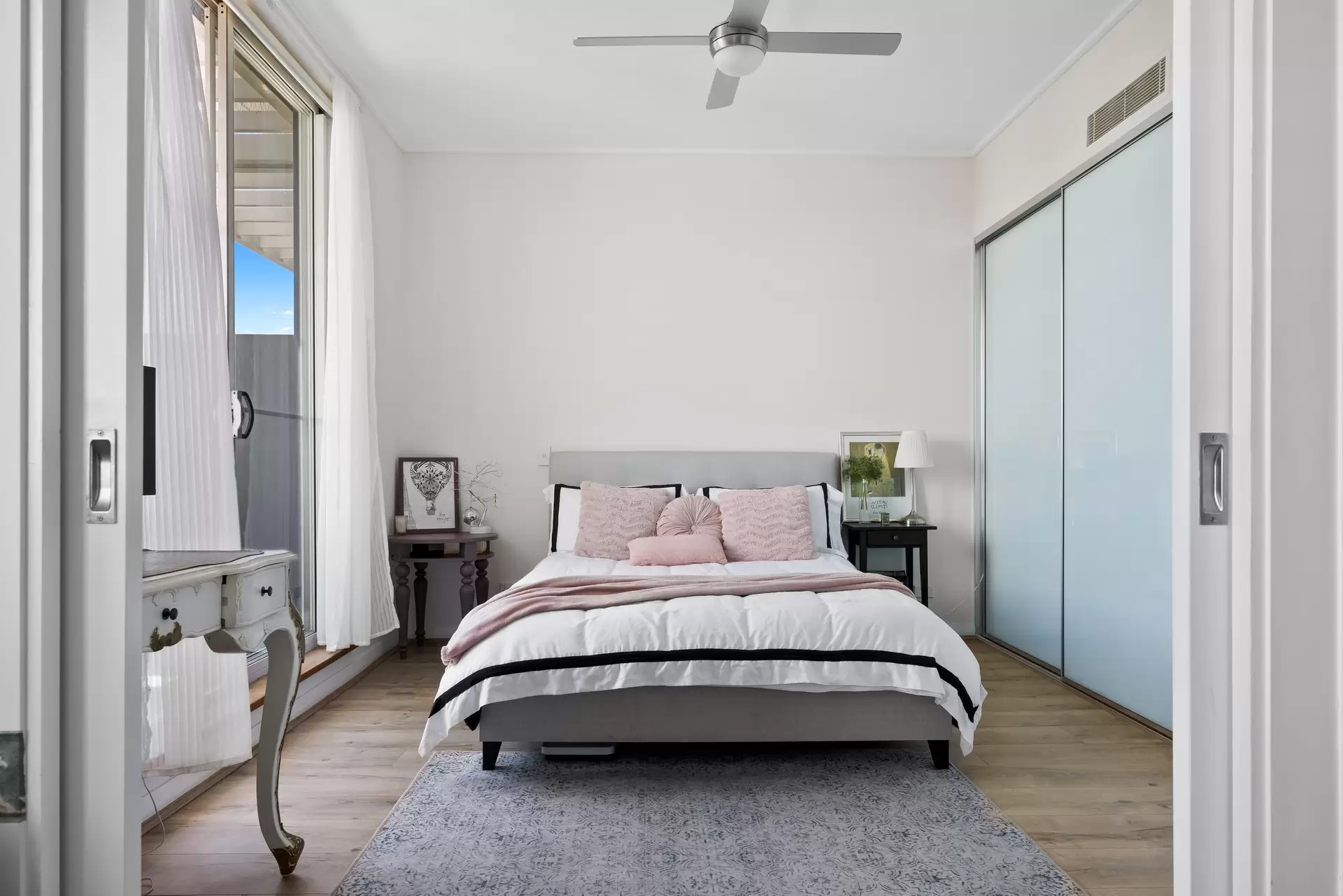 619/16 Marine Parade, Wentworth Point Sold by Chidiac Realty - image 1