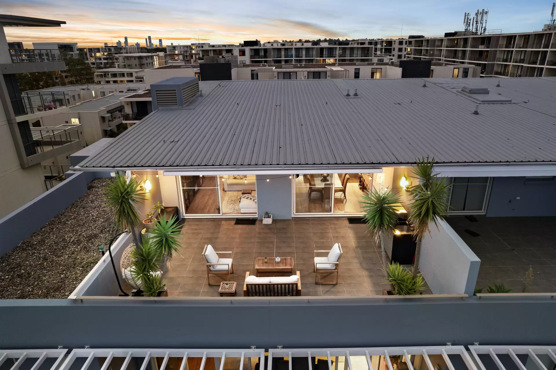 619/16 Marine Parade, Wentworth Point Sold by Chidiac Realty - image 1
