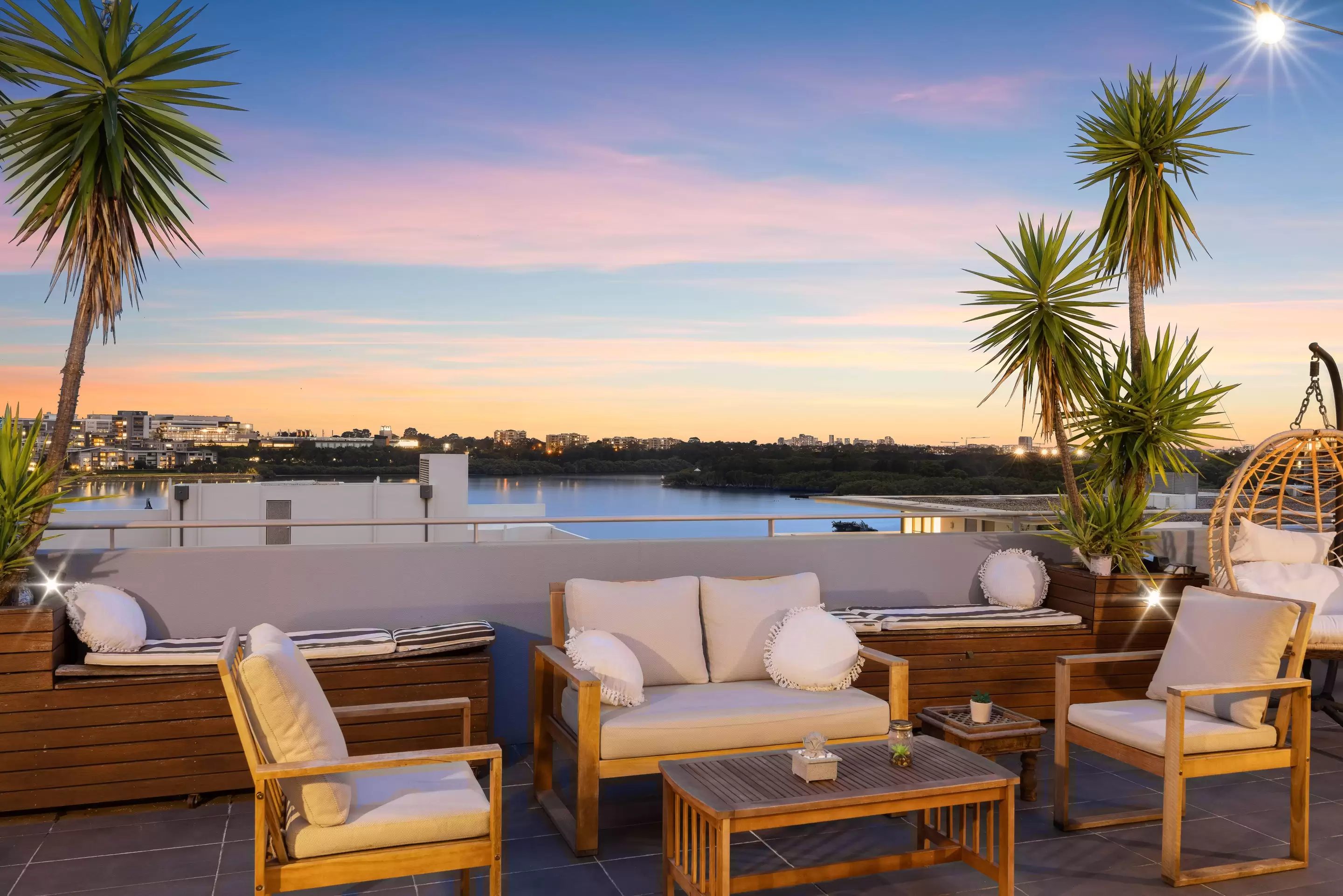 619/16 Marine Parade, Wentworth Point Sold by Chidiac Realty - image 5