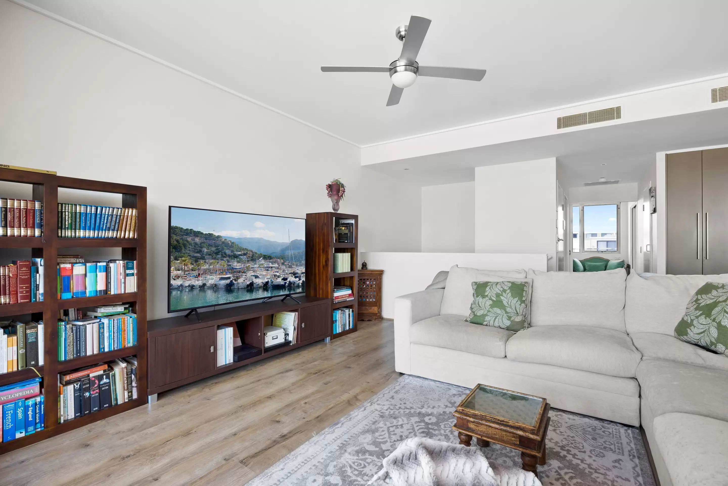 619/16 Marine Parade, Wentworth Point Sold by Chidiac Realty - image 13