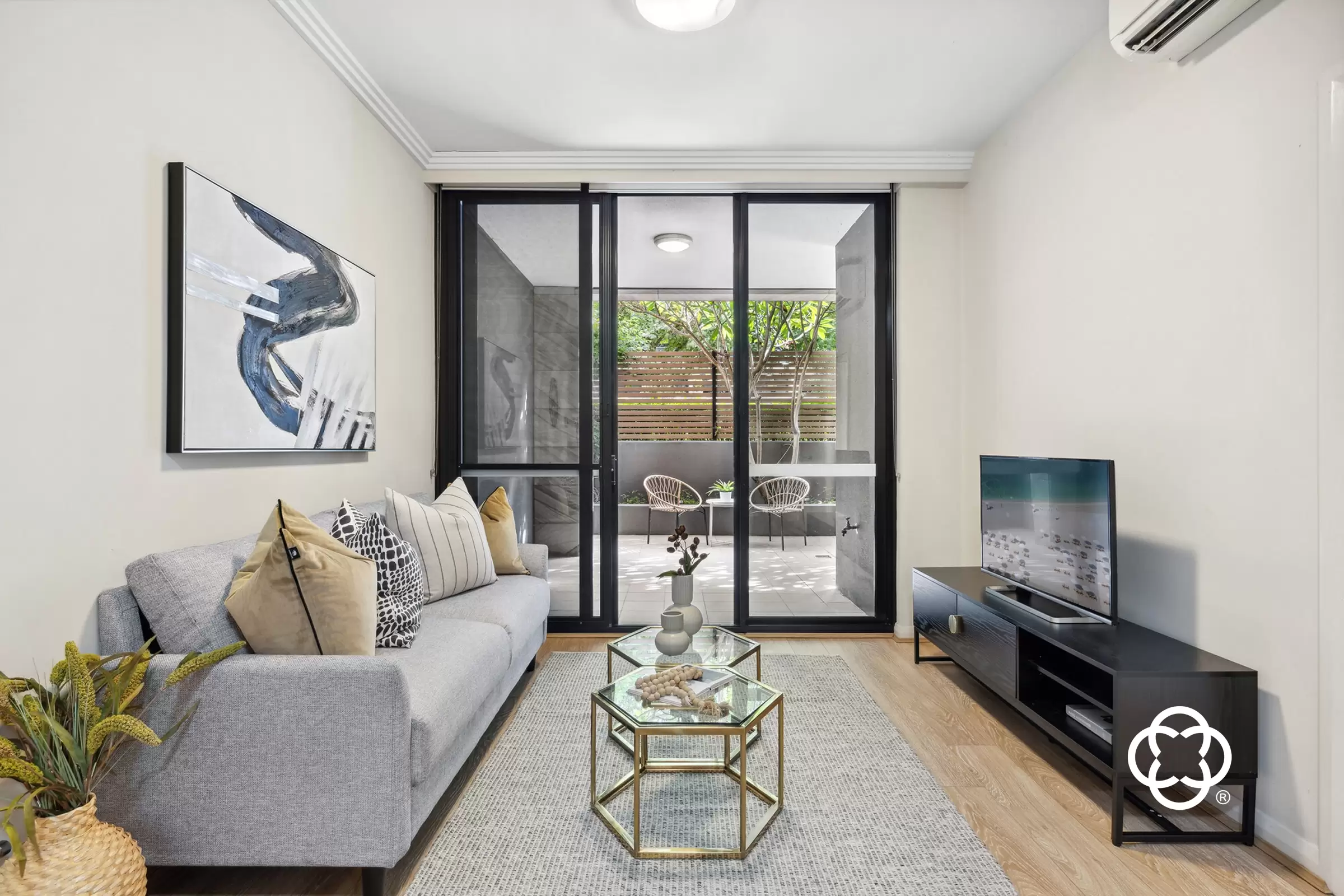 204/4 Footbridge Boulevard, Wentworth Point Leased by Chidiac Realty - image 1