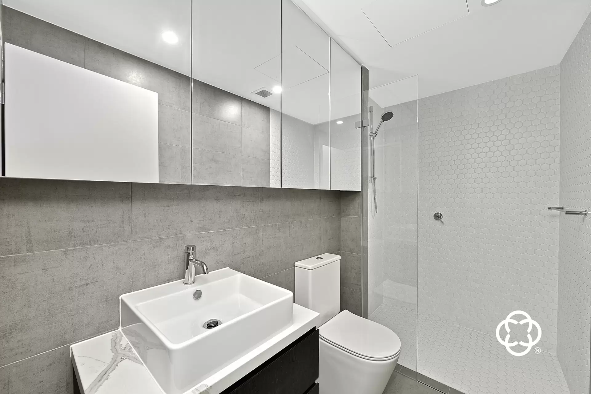 50/21 Bay Drive, Meadowbank Leased by Chidiac Realty - image 1