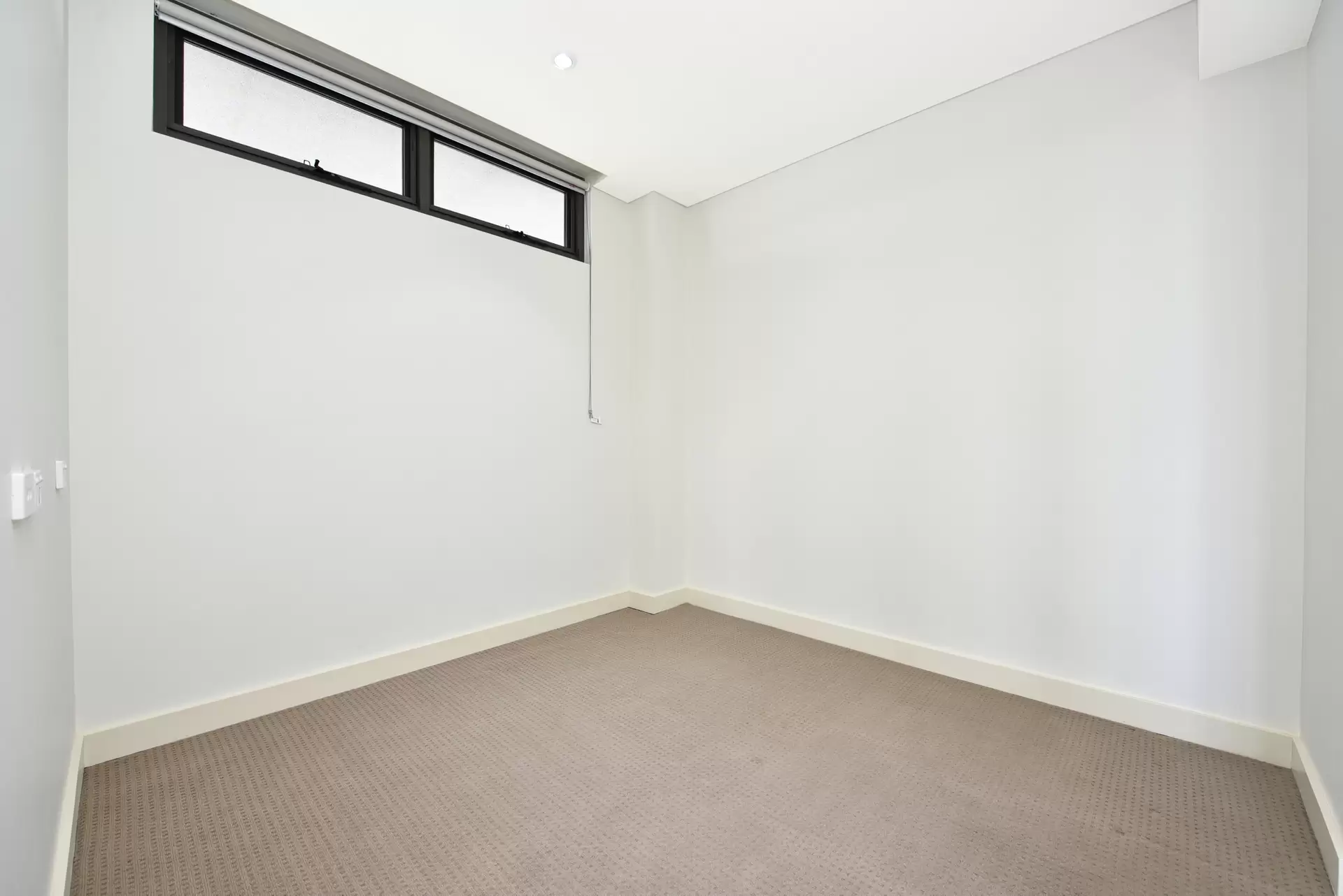 801/3 Nipper Street, Homebush Leased by Chidiac Realty - image 1