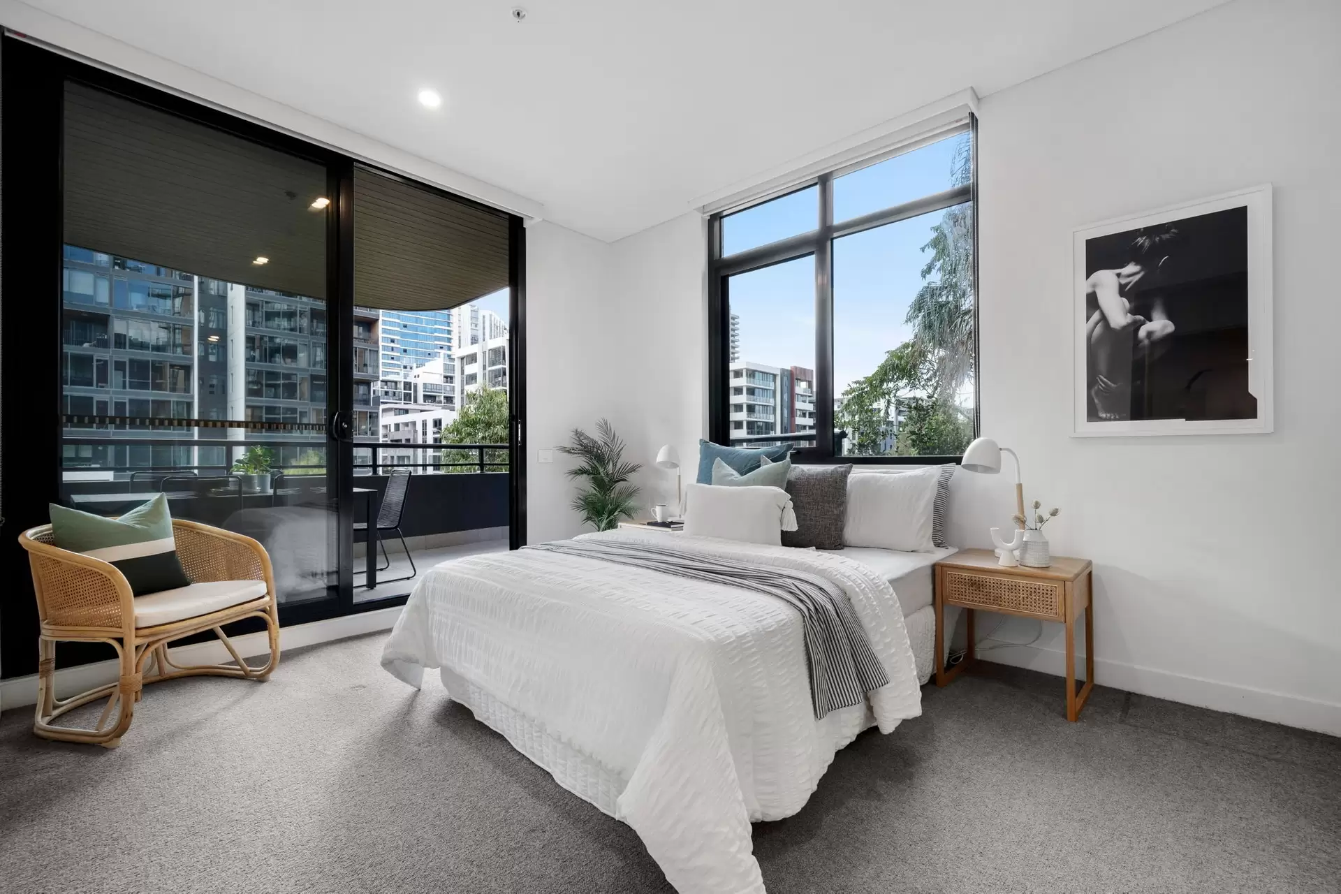 308/16 Hill Road, Wentworth Point Sold by Chidiac Realty - image 1