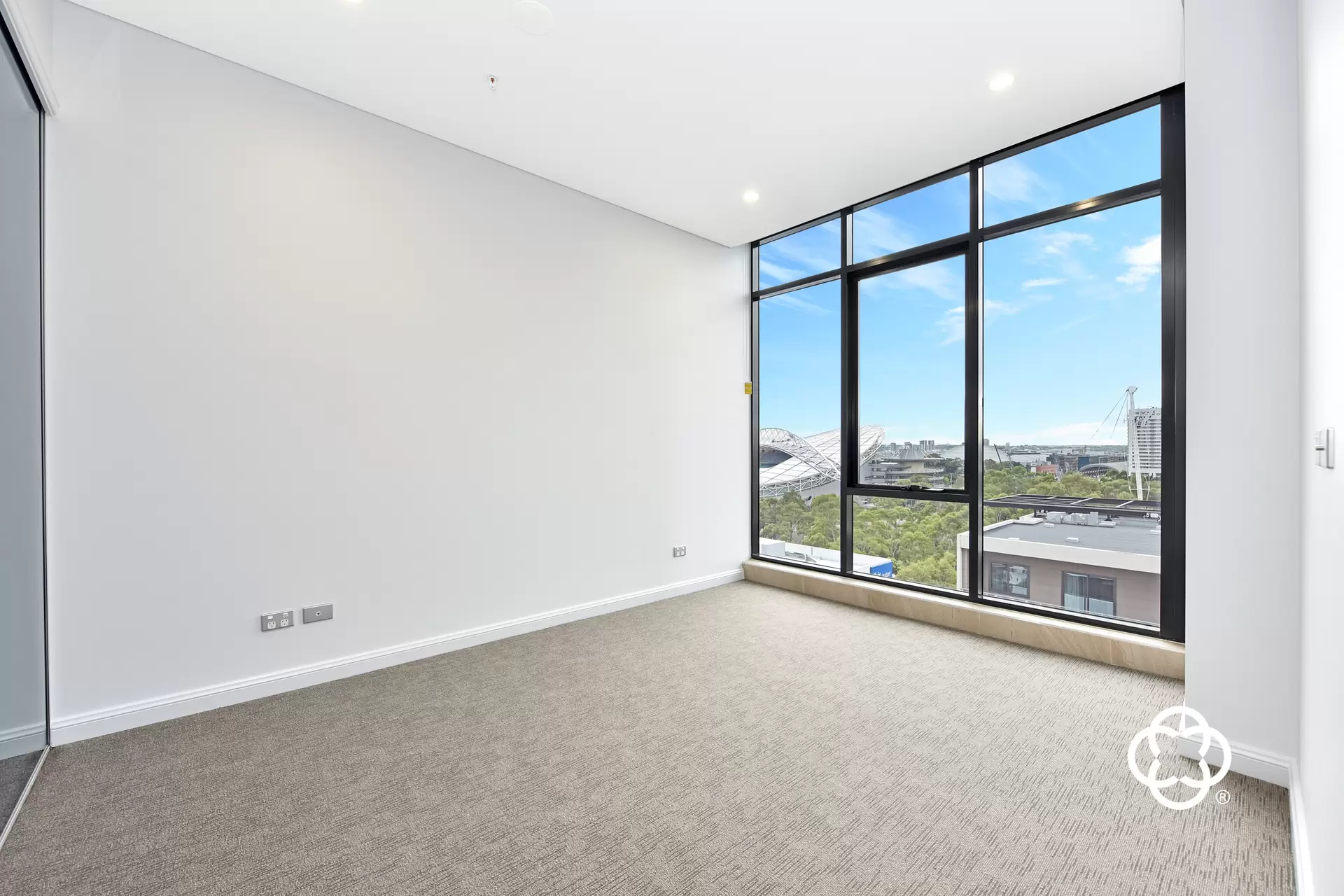 1068/9 Grazier Street, Lidcombe Leased by Chidiac Realty - image 1
