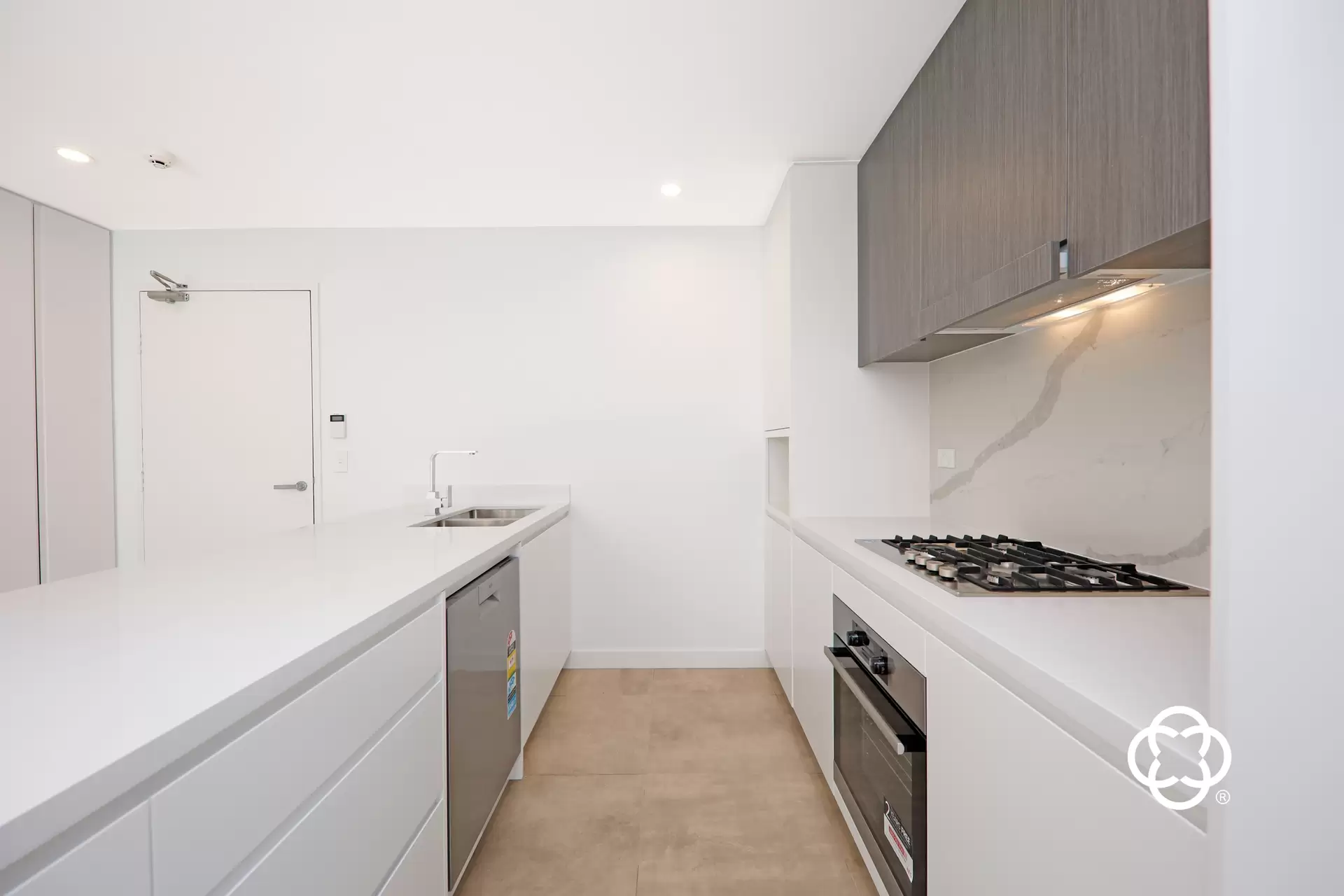 2/9-13 Goulburn Street, Warwick Farm Leased by Chidiac Realty - image 1