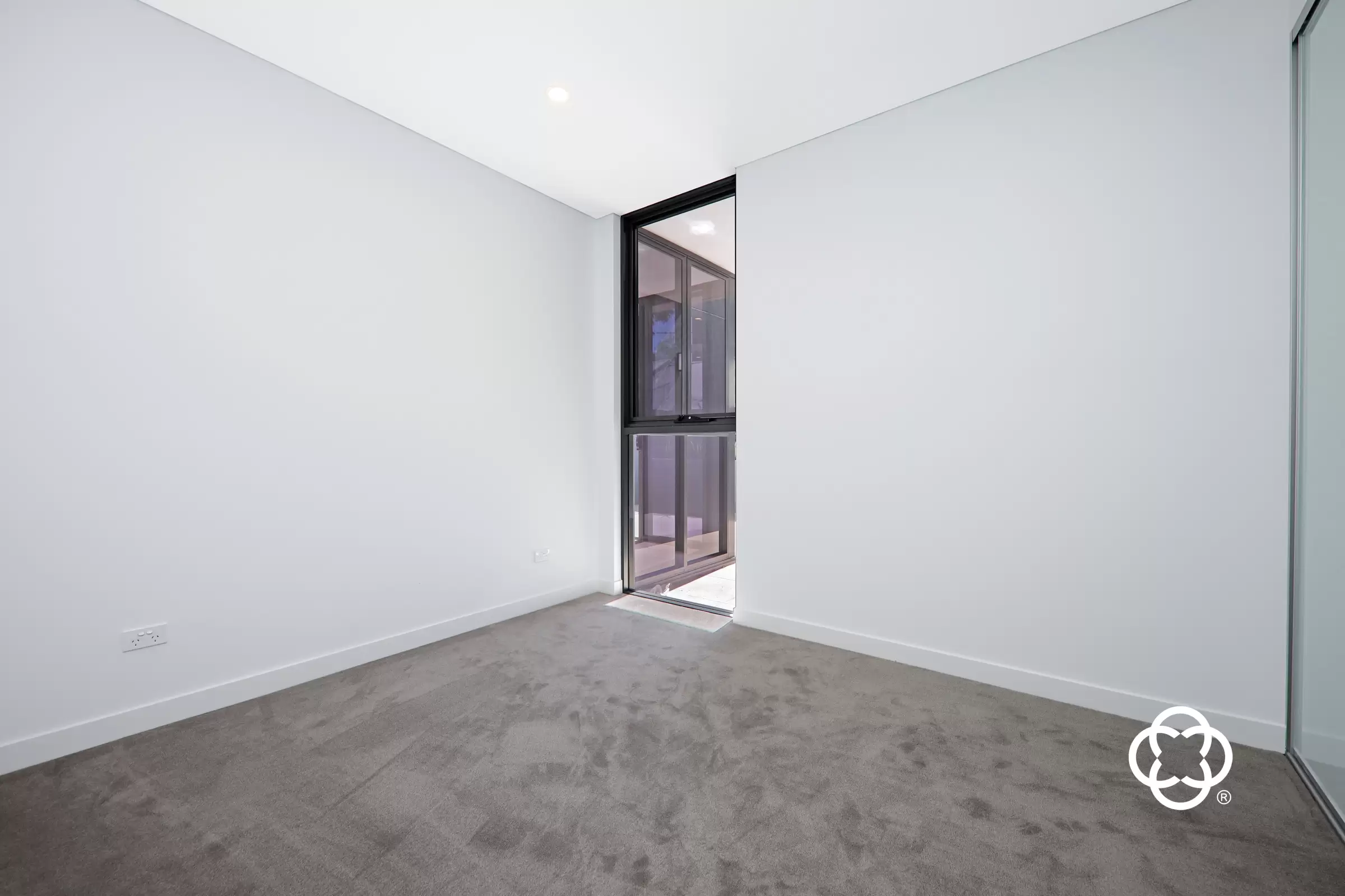 2/9-13 Goulburn Street, Warwick Farm Leased by Chidiac Realty - image 4